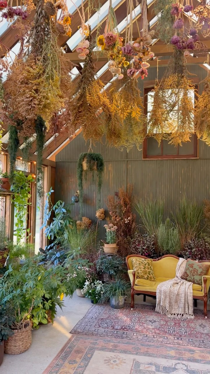 Here’s your little morning escape. 🌿✨
No big thoughts.
Just a minute to step into a dreamy magical little world full of nature, take in all the colors, textures and shapes, and let your brain wander into peace for a while.
The rest of the day will still be there when we get back. 🤗
xoxo @meghanaileen
Artist & Creator of NunaVeda Greenhouse
Franklin, TN
Proposals • Elopements • Photography
✨Booking info + my free Botanica Vignette mini magazine at the link in bio.✨
Nature decor, plants, Biophilic design, fall styling, plants make people happy, creative studio spaces