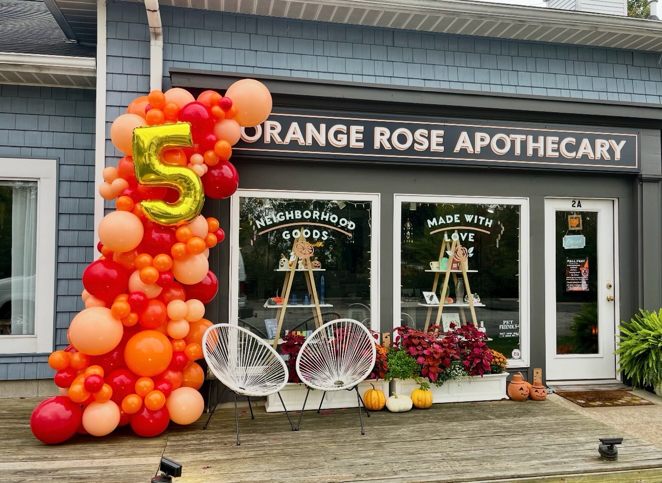 Yep, 5 years I had an idea! I wanted to talk about chemicals we are surrounded by and what alternatives there are. From skin care to candles to everyday gifts, I wanted to give options to be better to ourselves and our families. Stop in to see what’s new. I can’t believe it’s been 5 years. I’m so grateful to meet you all and to hear everyone say, “it smells so good in here!”
Andrea
#nontoxic #5thbirthday #hudsonohio #celebrate