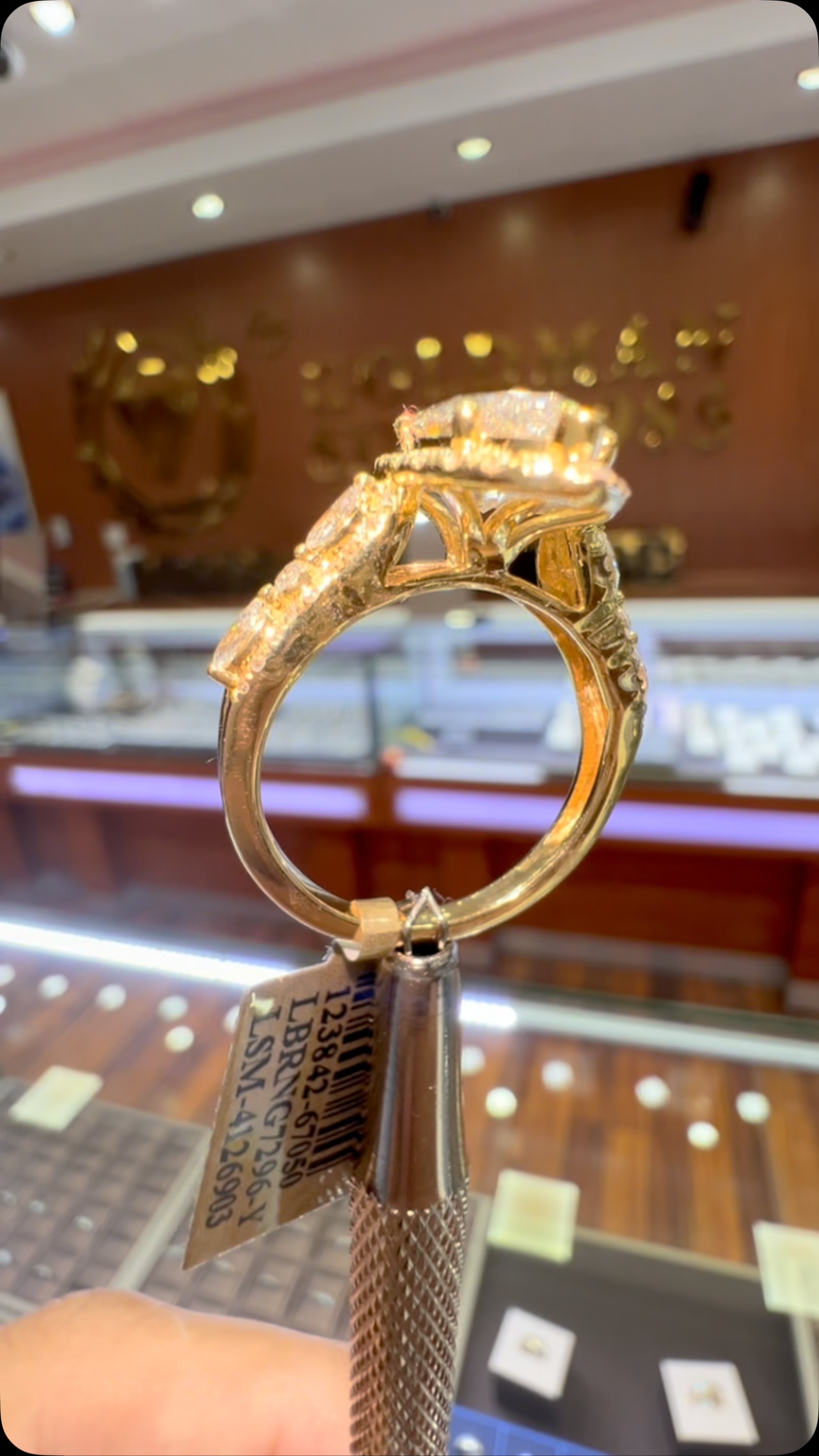 💎✨ FIND YOUR PERFECT DIAMOND RING ✨💎
Looking for the perfect ring? Goldman Fine Jewelers has you covered! 🔥
💍 CUSTOM LAB DIAMOND RINGS
💎 NATURAL DIAMOND OPTIONS AVAILABLE
✨ ALL shapes & styles available
🔥 NEW SHIPMENTS ARRIVING DAILY
💎 MANY STYLES AVAILABLE RIGHT NOW!
💰 90 DAYS SAME AS CASH
💳 1 YEAR INTEREST-FREE FINANCING WITH APPROVED CREDIT
📍 Goldman Fine Jewelers
3315 Williams Blvd., Kenner, Louisiana
📞 CALL US NOW: (504) 469-1961
📲 DON’T WAIT — DM US TODAY ON ANY SOCIAL MEDIA PLATFORM!
Have a specific shape, size, or style in mind? Message us NOW and let’s find or custom-create your dream ring before it’s gone! 💍🔥
🌎 WE SHIP WORLDWIDE! 📦💎
Your dream ring could be waiting for you TODAY. ✨