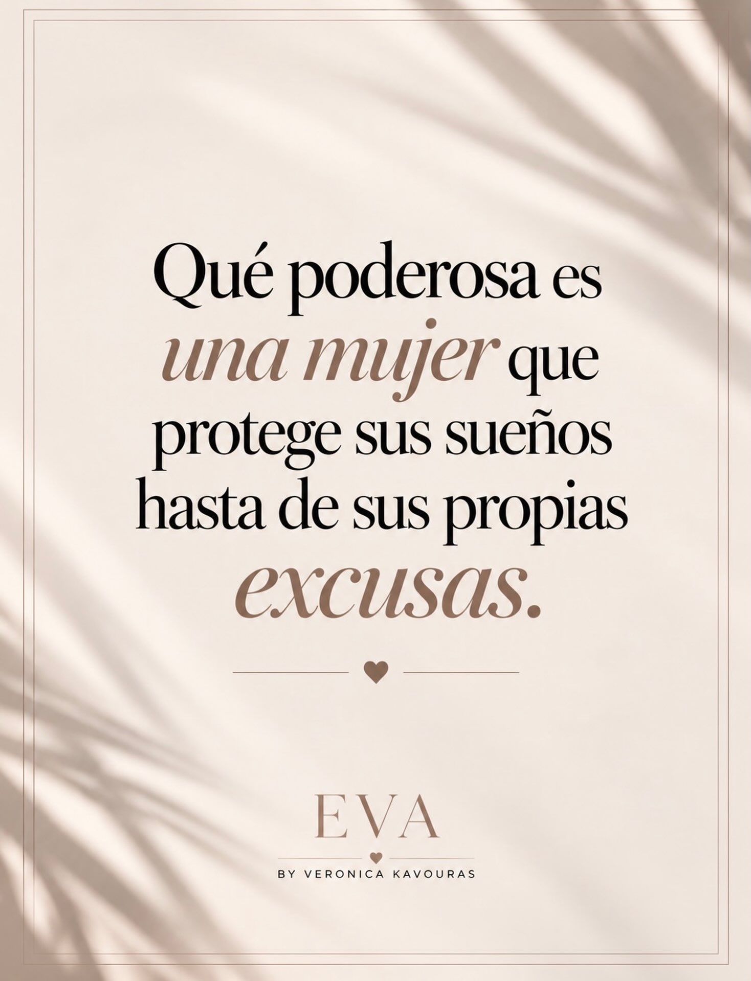 Una mujer poderosa no es la que nunca tiene miedo, dudas o cansancio.
Es la que deja de negociar con sus sueños.
Menos excusas. Más disciplina. Más acción.
Porque nadie va a luchar por tus sueños con la fuerza con la que puedes hacerlo tú.
Protégelos. Trabájalos. Hazlos realidad. 🤎
#eva #mujeresqueinspiran #mujeresemprendedoras #mujeresconpropósito #mujeresempoderandomujeres