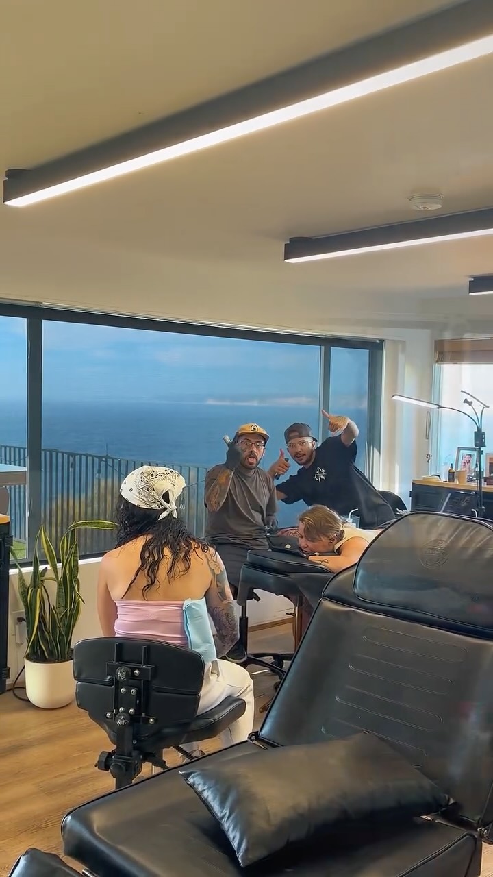 Just another day at Prospect Ink.
Needles running. Ideas coming to life.
People coming in. Conversations happening. Music on. Good energy all around.
Nothing special.
Just Prospect Ink being Prospect Ink.
📍 1224 Prospect St, Suite 150, La Jolla
NOW BOOKING | Link in bio
#ProspectInk #TattooStudio #TattooCulture #LaJollaTattoo #SanDiegoTattoo #LaJollaCA