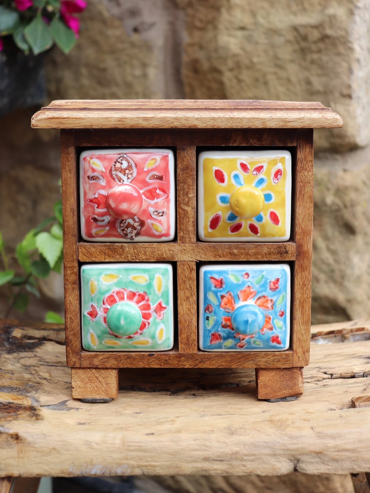 Back in stock ~ Beautiful ceramic drawers 🎨
Made from solid mango wood and finished with hand painted designs. These are a perfect size to sit on side boards in entrance ways, storing all types of trinkets •
4 drawers - £26.50
6 drawers - £39.00
16 drawers - £65.00
And then we have lots of these original brick moulds finished with little shutters so you can mount them on walls and store your keys or they’d make a good little match box 🕯️these are £28.00 each.
🛍️ View all these products in person at Cellar 41 Shop
📍 The workshop, Halifax Road, Thurgoland, S357ED
#ceramic #storage #backinstock #yorkshire #homeandliving