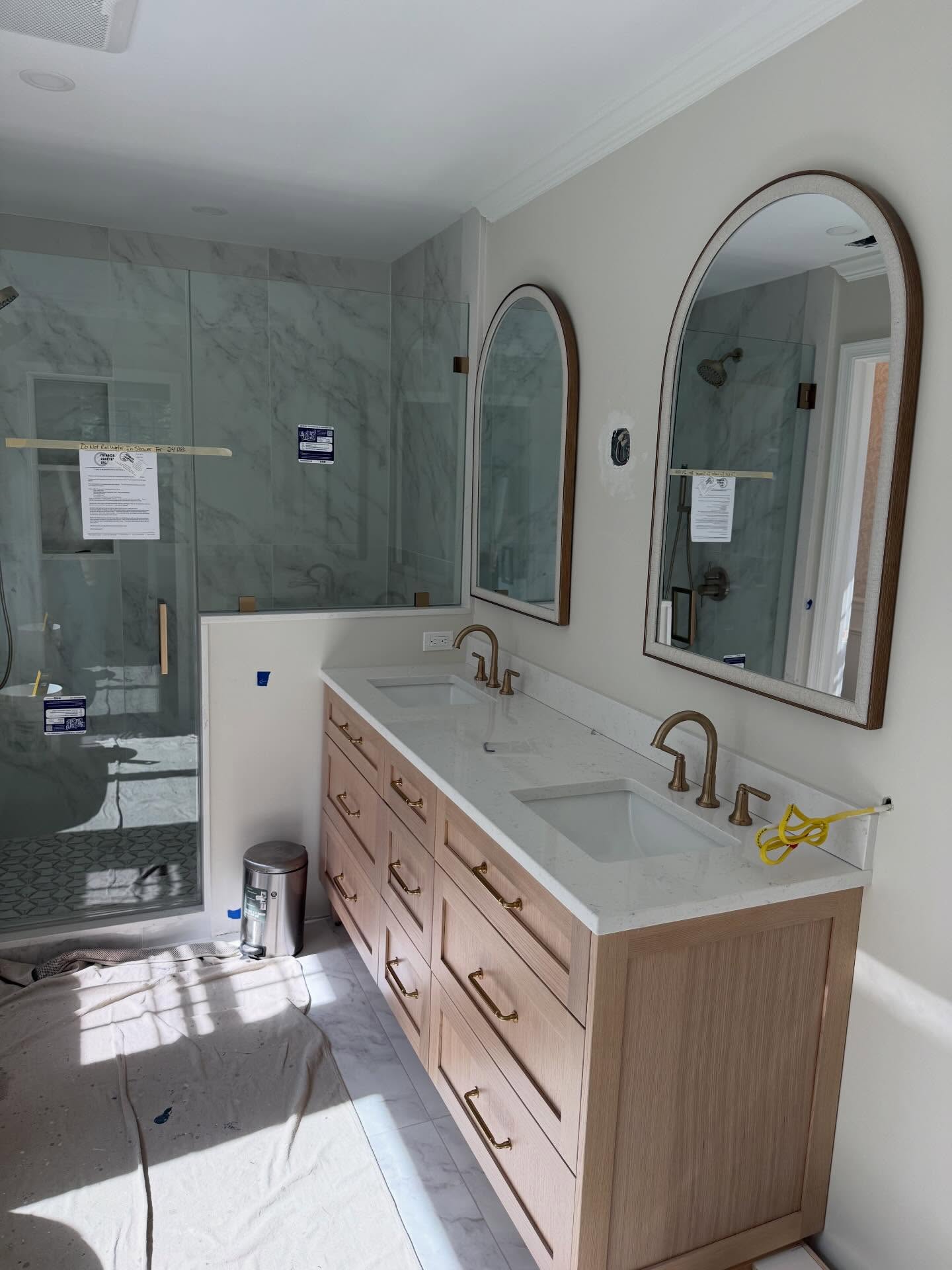 We’re nearing completion of this primary bathroom and it’s coming together beautifully!! The last of the details are happening this week but swipe for a sneak peak of the toilet room wallpaper!
#primarybathroom #classicdesign #bathroomrenovation #designdetails #hillhousedesignmd