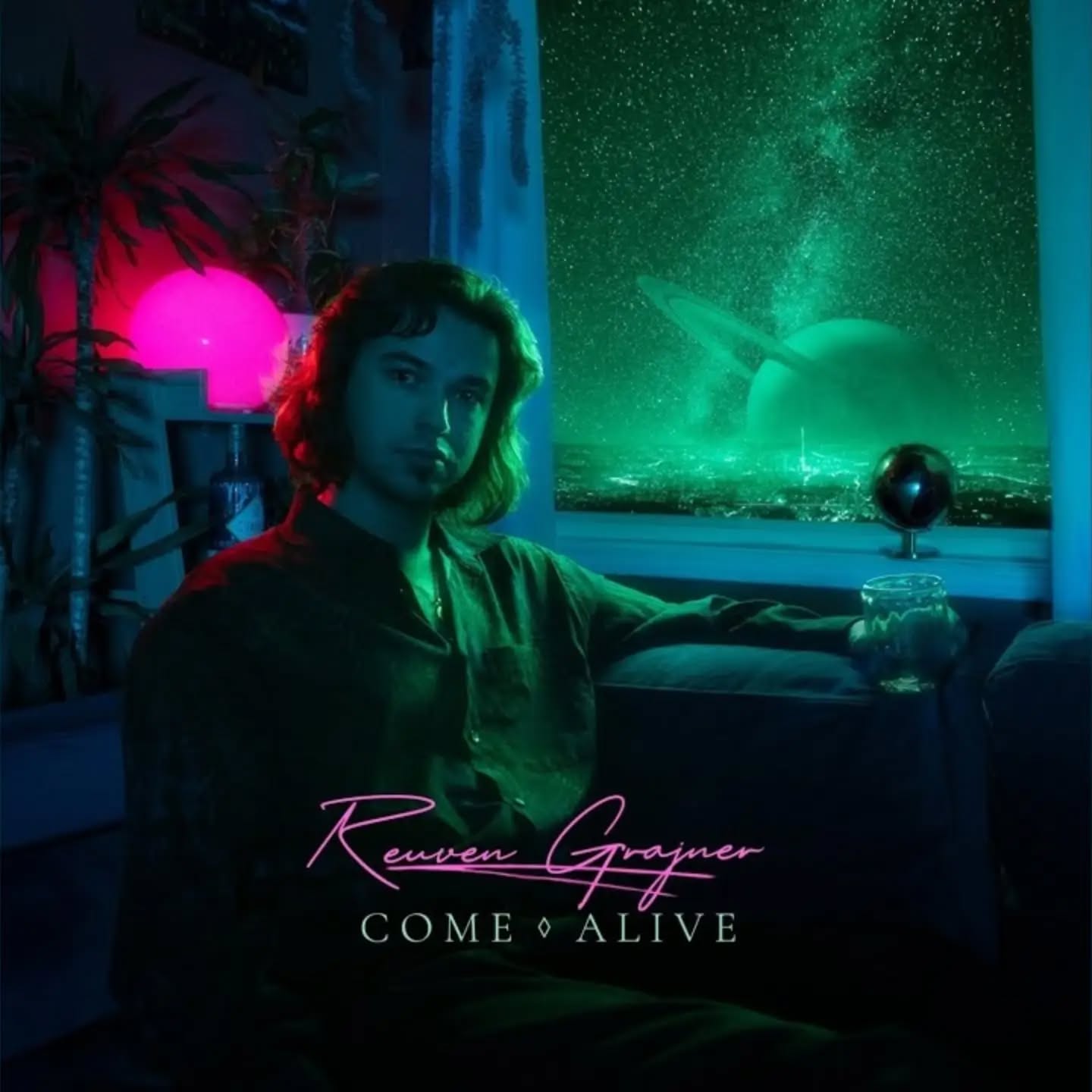 It took me 10 years to bring you these 10 songs but I am beyond thrilled to share my first album with you all! The tune you're hearing I wrote and recorded 10 years ago and was the first that kicked off this project. We're certainly "Feeling Fine" today. My debut album "Come Alive" is now available to stream on all platforms. ππͺ
.
.
.
This project would need another 10 years if it wasn't for these remarkable individuals who contributed their incredible talents on this record:
.
Mixing:
Jackson Welchner
.
Mastering:
Jackson Welchner & Vi Levitt
.
Album Artwork & Photography:
Lucan Coutts
.
Drums & Percussion Tracks 2-7, & 10:
Andrew Scott
.
Electric Bass Track 2:
Matt De Luca
.
Additional Vocal Tracking Tracks 2-7:
Kyla Zhao
.
.
@welchnermusic
@andrew_scott_drums
@matt.de.luca @lucancoutts @maybekyt
.
.
#debutalbum #newalbum
#pop #rnb #jazz