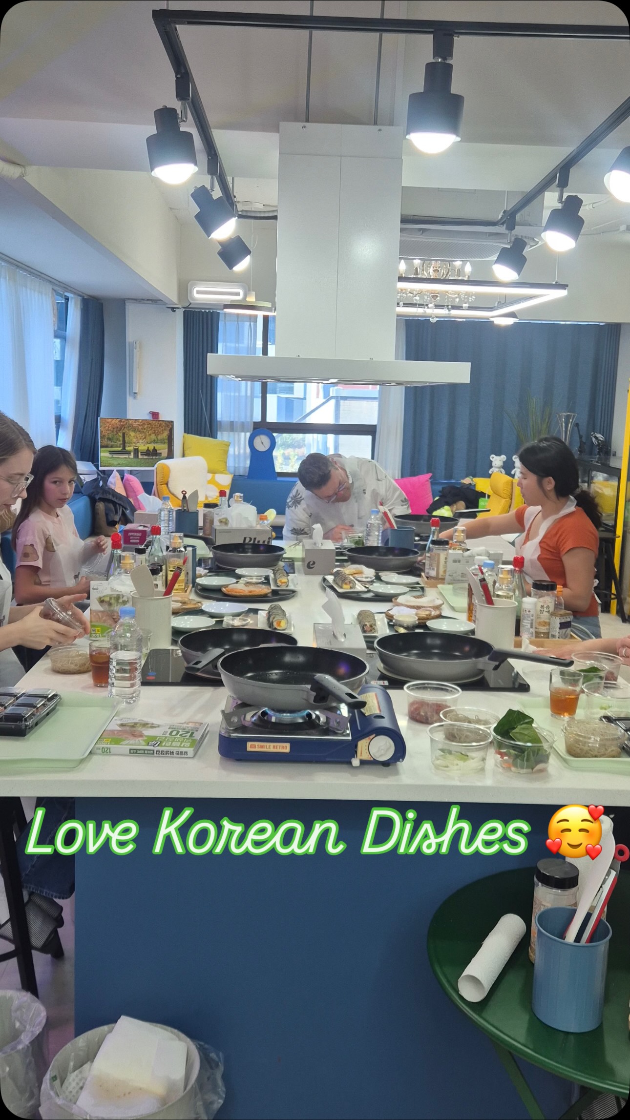 Seoul Cooking Club 🇰🇷
Where Every Dish Tells a Story
#SeoulCookingClub #SeoulCookingClass #CookingClass #CookingClub #CookingSchool CookingStudio CookingLab KoreanCookingClass KoreaCookingClass Jongno Seoul Korea SeoulKorea Food Foods KoreanFood KoreanFoods KoreanCuisine KoreanGourmet FoodExperience Activities Culinary Brunch Lunch Dinner