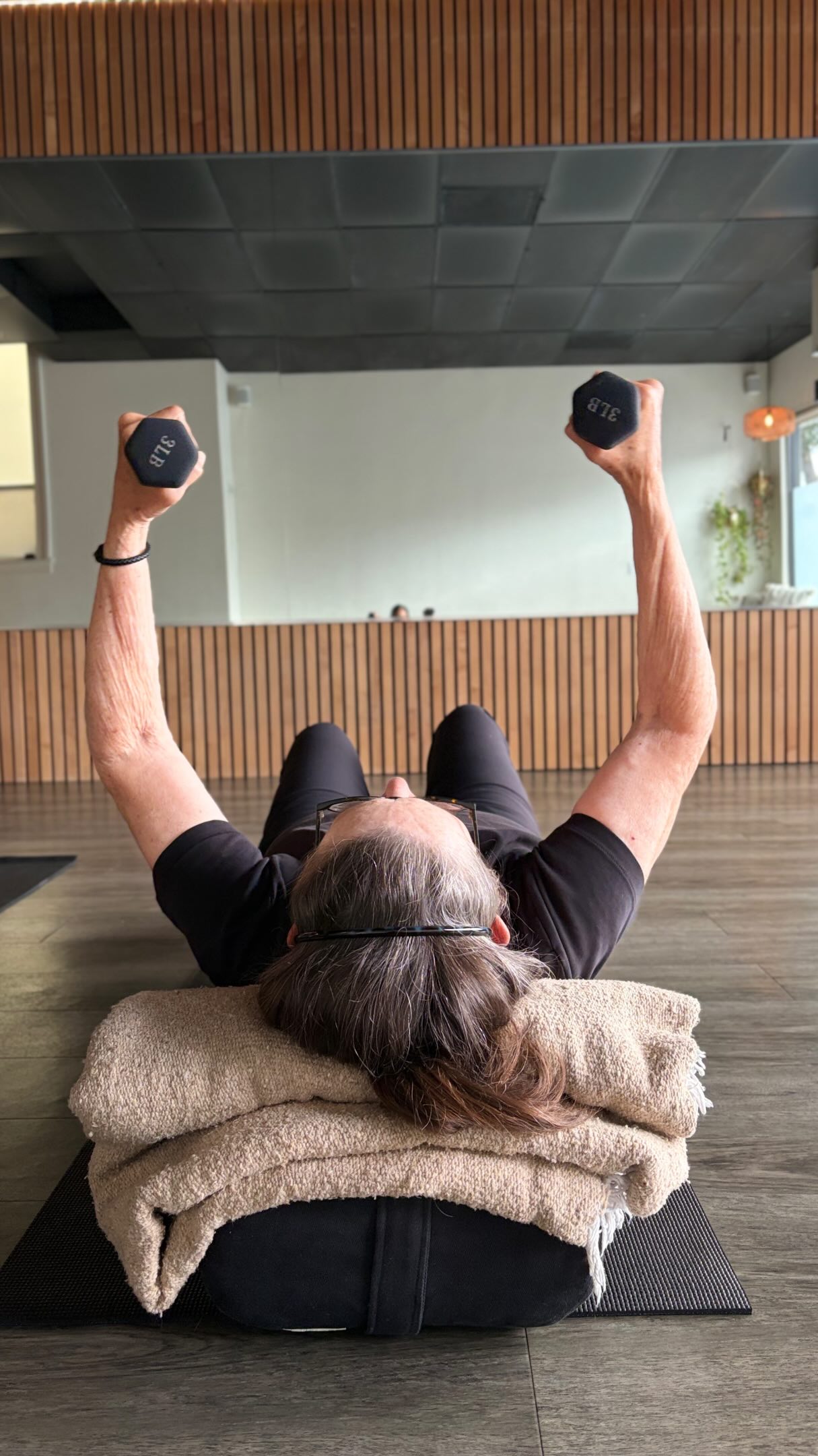 More info here : https://www.yogaamansala.com/fitnessforseniors
Starting 10/15 8am
This is a small group class. Only 3 more spots available.
#yogaforseniors #eastbayyogastudio #yogaamansalaalameda #alameda