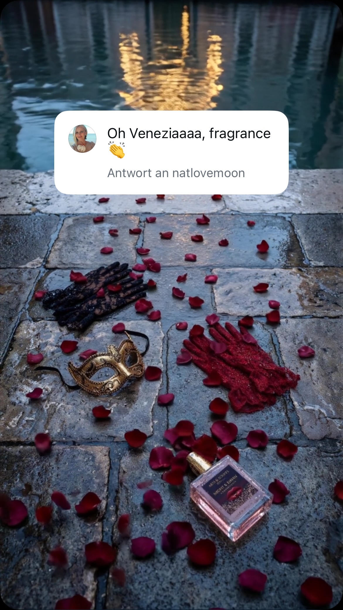 Venice is for sure one of the best places to fall in love. Even for vampires. 🥀
Between midnight and sunrise: a vampire’s longing in a bottle.
NIGHT & DAWN - A VAMPIRE’S LOVE 🖤
A dark-gourmand floral with sparkling red-wine fizz. Juicy lychee & passionfruit that entices, a smoky heart of creamy tuberose & white tobacco, resting on a warm, tenacious base of patchouli, vanilla, sandalwood & red-wine sparkle.
Seductive, melancholic, luminous.
Top: Lychee, Passionfruit
Heart: Tuberose, White Tobacco
Base: Patchouli, Vanilla, Sandalwood, Red-Wine Sparkle
Would you dare to wear it?
#artsandscents #nightanddawn #trueperfumelove #venice nicheperfume darkgourmand #vampire