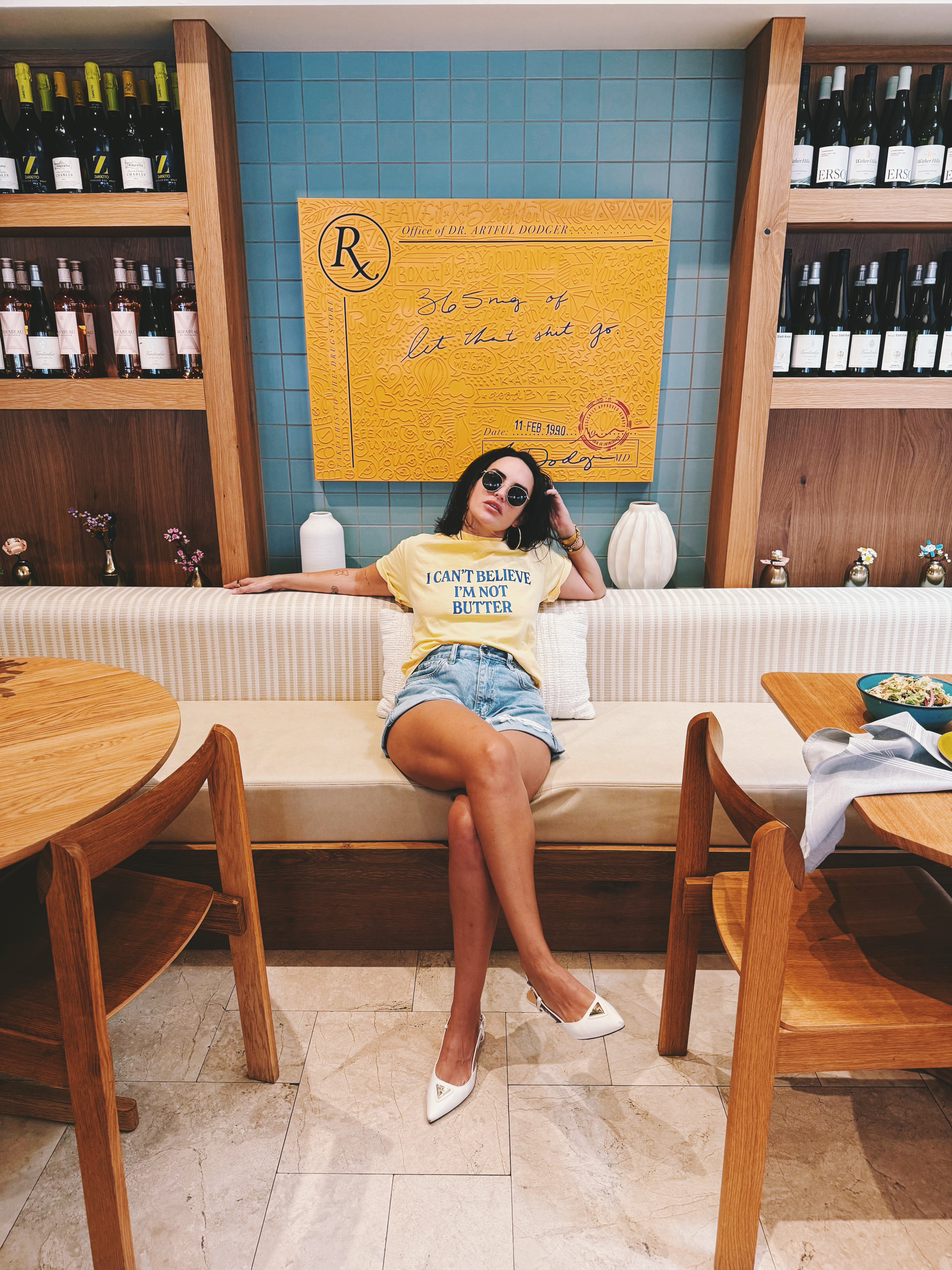 nothing like sitting at your favorite restaurant in your favorite tee plotting your world domination for @thepalatte || xx
@oceanokitchen
.
.
.
#istillcantbelieveit #butterwouldntmelt #butterbaby #thouartwhatthoueats #compoundbutter