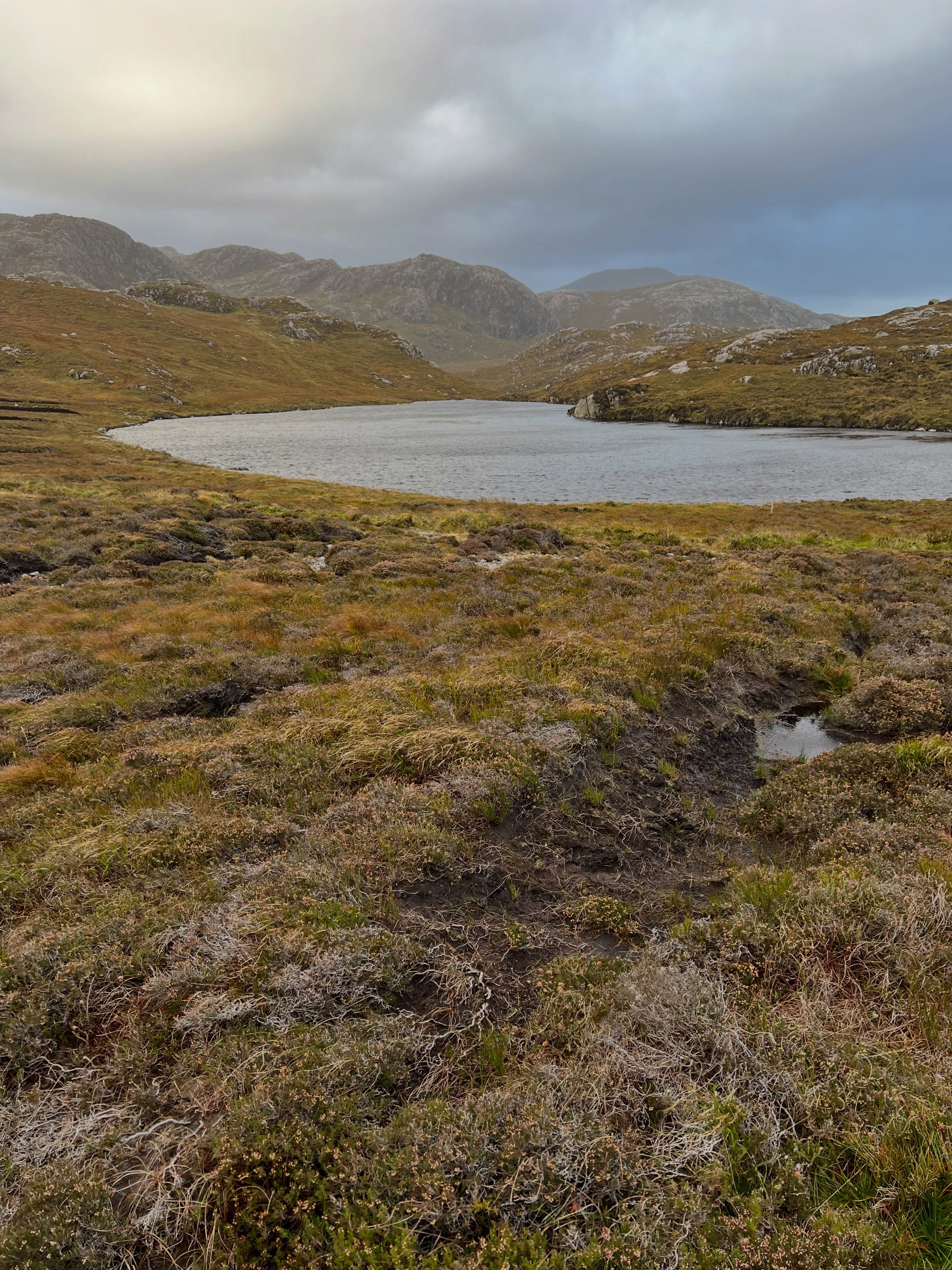 cho caochlaideach ris an t-sìde
as fickle as the weather/seasons, as inconstant as the wind
#gaidhlig #placebased #waysofseeing