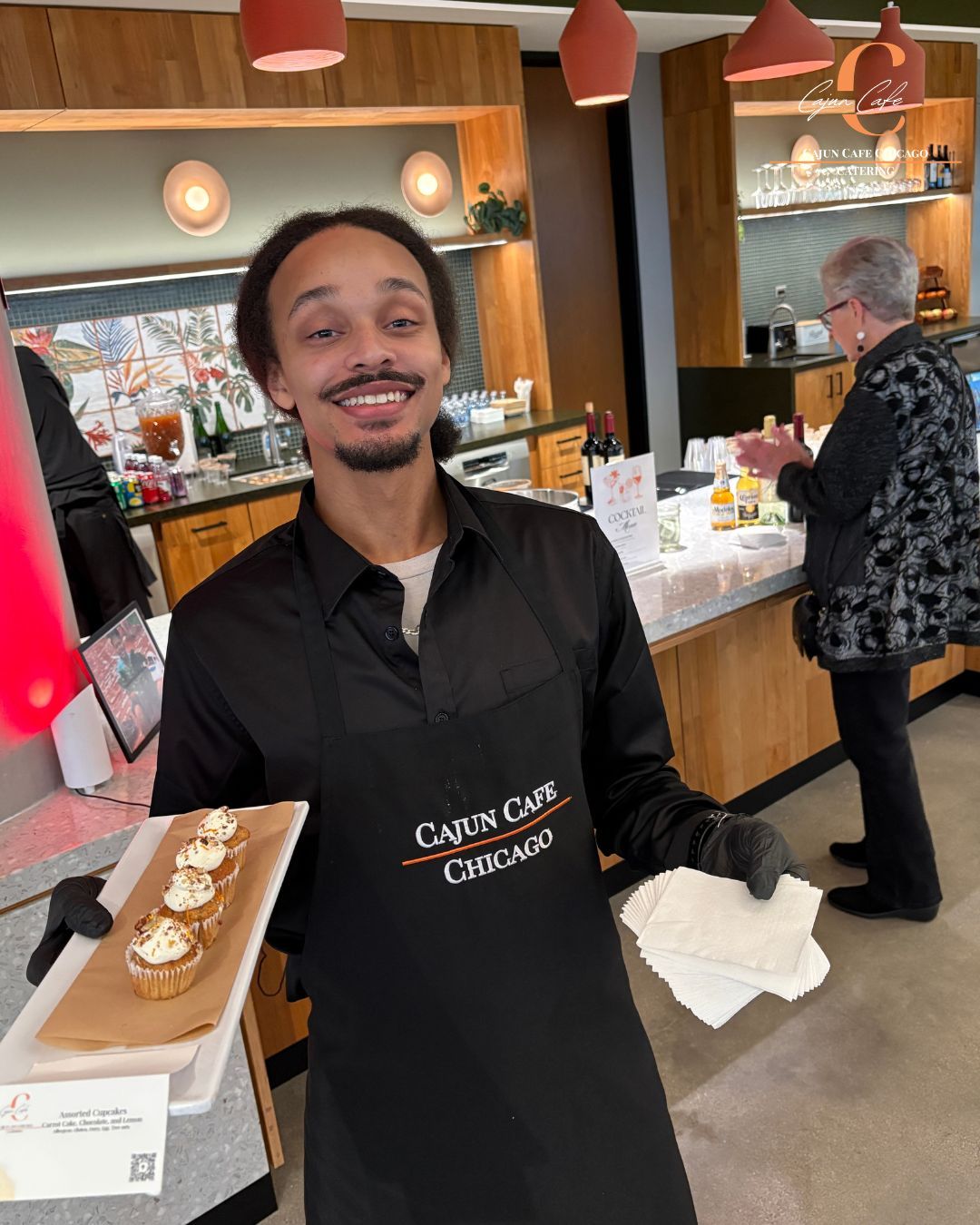 Our team is making their rounds with a smile and our homemade carrot cake in hand, because everyone deserves a sweet treat.
Add these to your next event at sales@cajuncafechicago.com
#CajunCafeChicago #Chicagocatering #teamwork #desserts #chicagoevents