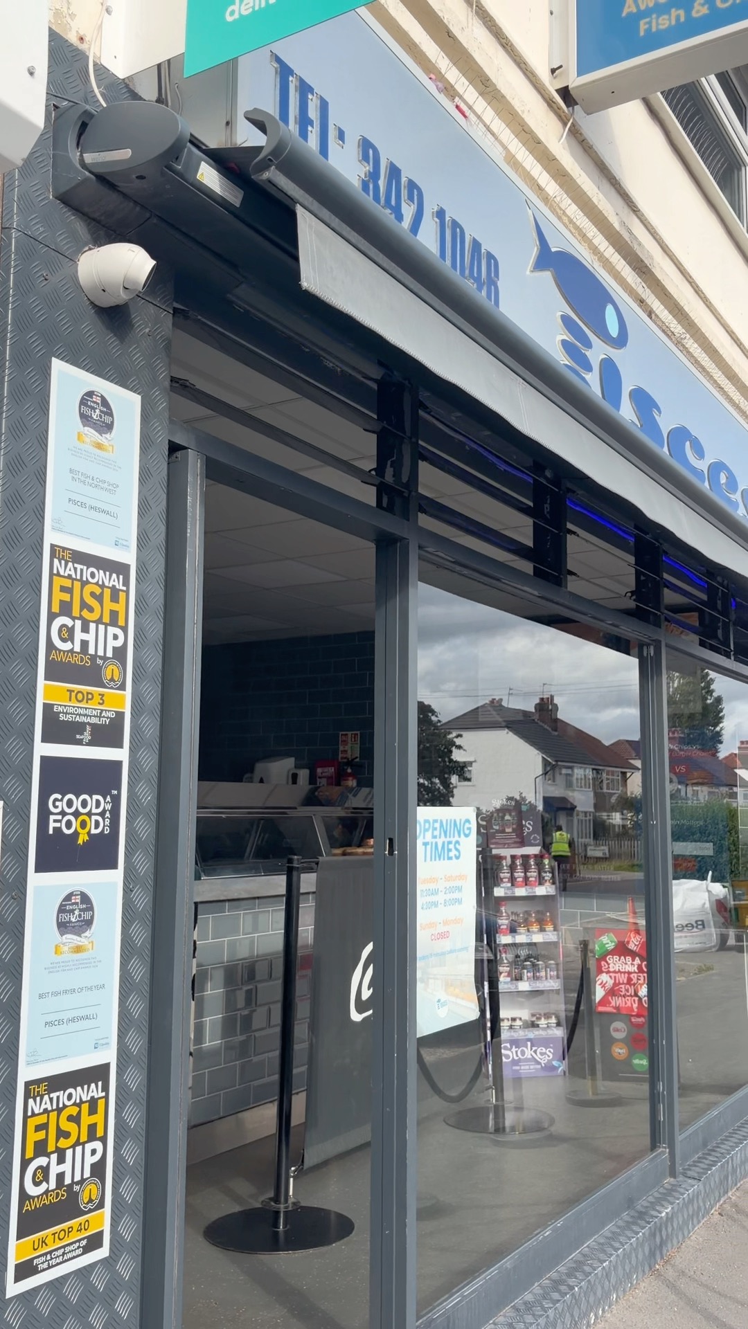 Our new awards sign! Doesn't it look great? ๐
#awards #fishandchips #pisces #uk #awardwinning