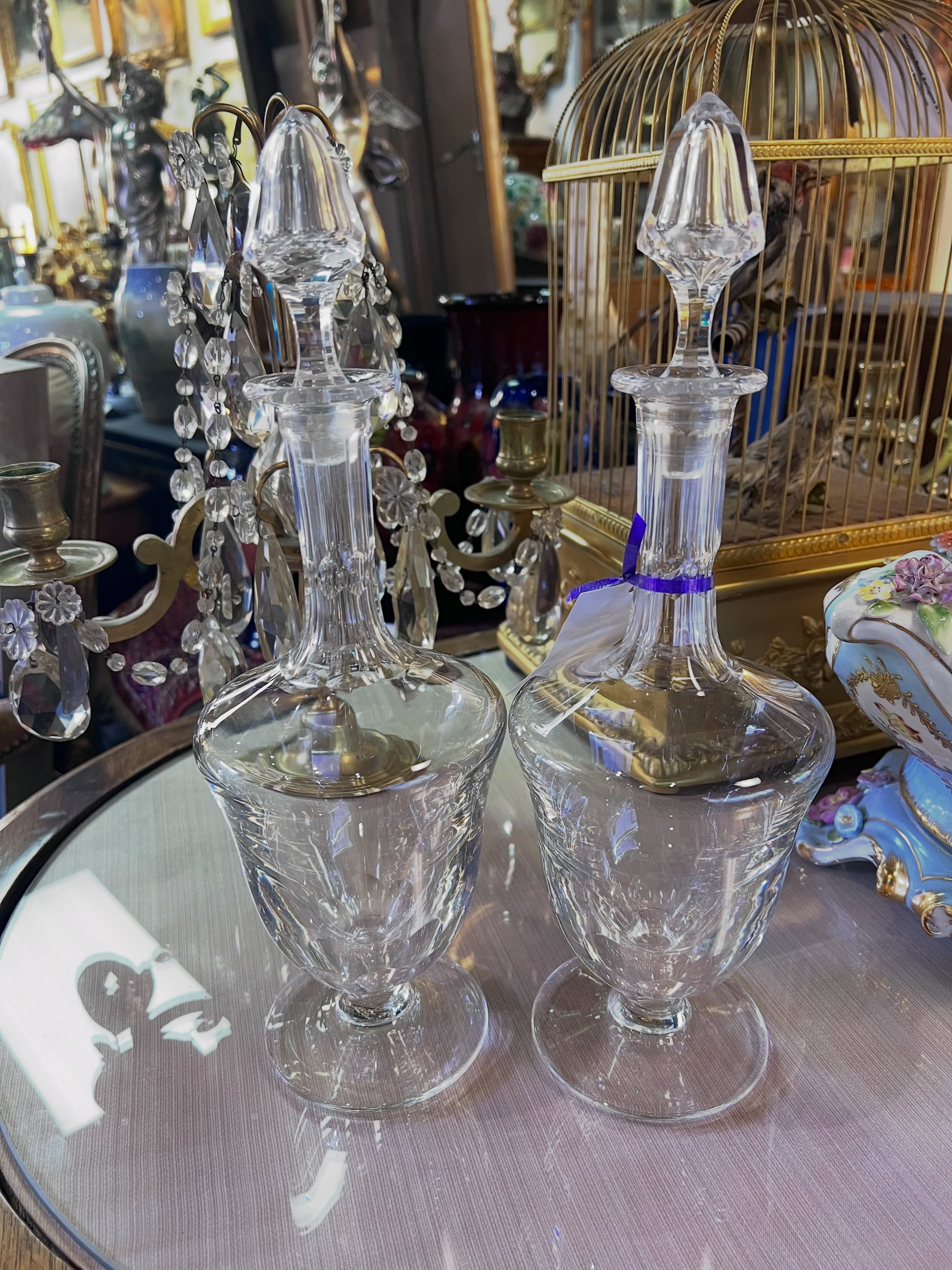 ✨ Elegance for the Holiday Season ✨
A beautiful pair of St. Louis French crystal decanters, featuring exquisite cut crystal detailing and elegant faceted stoppers. Timeless sophistication for holiday entertaining or a stunning addition to any crystal collection.
Both in excellent condition.
🎄 Perfect for holiday entertaining and gift-giving.
Inquire for details.
#SaintLouisCrystal #FrenchCrystal #AntiqueCrystal #CrystalDecanters #HolidayEntertaining HolidayElegance LuxuryAntiques FrenchAntiques FineCrystal MartineBoreAntiques WestVancouve