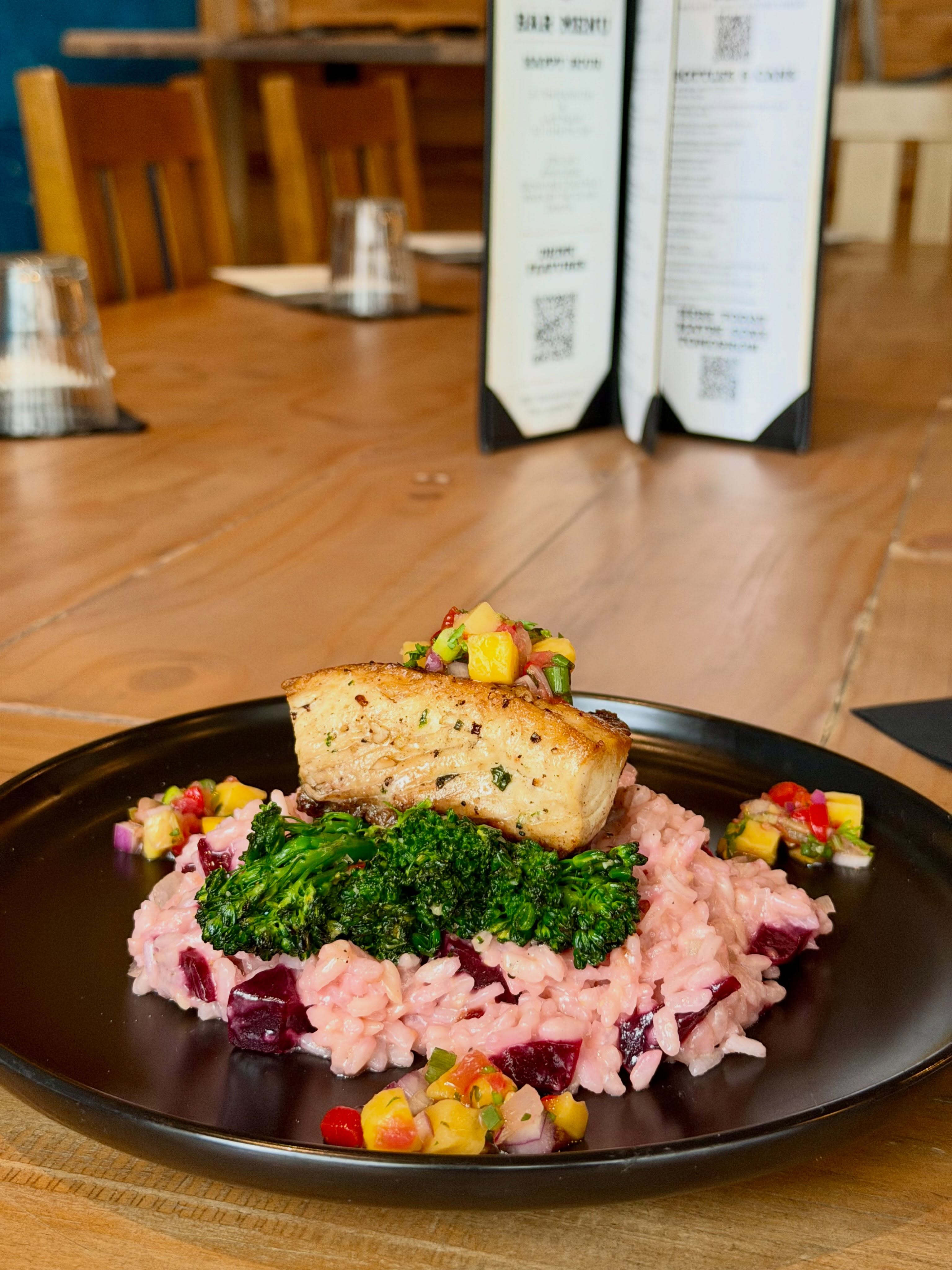Dinner Feature: Mahi Sublime
Pan roasted Mahi over Parmesan beet risotto & grilled broccolini topped with mango salsa
Soup: Pork Black bean chili