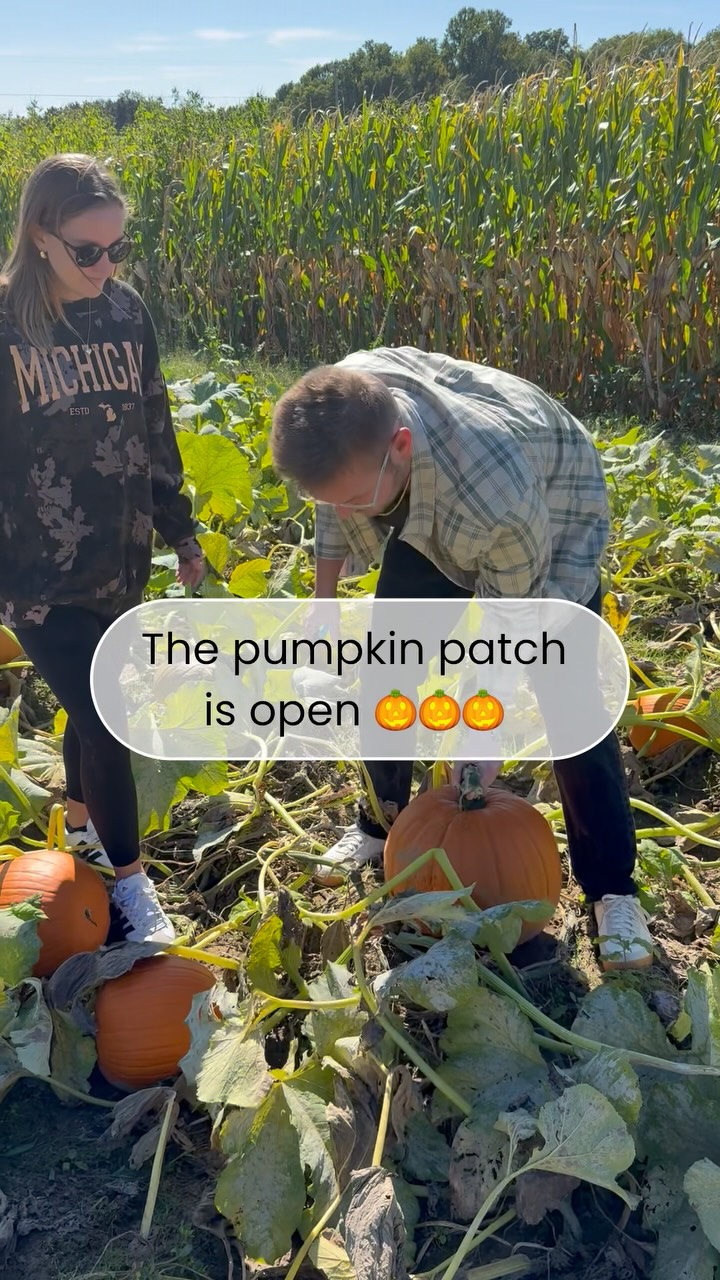๐The Pumpkin Patch is OPEN๐
Plus we have 13 varieties of apples available for u-pick! ๐๐
Check out whatโs new below and stay tuned for more updates! ๐
U-pick availability:
โข Apples ๐ $1.40/lb
- Honeycrisp, Gala, Blondee, Jonamac, Empire, Cortland, Jonagold, Golden Delicious, Fuji, Cameo, Red Delicious, Mutsu, Cortland
โข Sunflower heads(seeds)๐ป $1
โข Pumpkins ๐ (price by size)
Farm market:
โข Apples ๐ ๐
- Honeycrisp, Gala, Macintosh, Cortland, macoun, early Fuji, Jonagold, Golden Delicous, Northern Spy, Winter banana, Mutsu, Jonathan, Melrose, Cameo, Red delicious
โข Pears ๐ (Bosc)
โข Farm fresh vegetables ๐ฅ๐ฅ
โข Bakery + concessions๐ฉ๐ญ
โข Frozen Pitted Sour Cherries ๐
โข Frozen Fruits ๐๐ซ๐๐
โข Farm Fresh Eggs ๐ฅ
โข Frozen Apple Cider ๐ง
โข Apple Cider Slushie ๐
โข Fresh Donuts ๐ฉ
โข Soft Serve Ice cream ๐ฆ
โข Honey, Maple Syrup, Jams, Salsas & More! ๐ฏ
๐ Farm Attractions โ All Day Fun:
โข The Barnyard ๐๐ฎ
โข Animal Barn ๐๐ฆ๐๐๐๐โโฌ
โข Wagon Rides ๐
โข Barrel Rides ๐
โข Playground ๐
โข Combine ๐
โข pollinator habitat ๐ผ
โข Sunflower trail ๐ป
โข Corn Maze ๐ฝ
โข Pumpkin Patch ๐
๐ Farm Passes
โข Farm Pass โ $3 ๐พ
Includes Access To: U-Pick and Wagon Ride ๐, Corn Maze, Pumpkin Patch
(Seniors 65+, Veterans, and Kids under 5 are FREE)
โข Barnyard Pass โ $10 ๐๐
Includes all day access to play in the Barnyard Fun Area: Bounce House Inflatables ๐, Barrel Rides ๐, Gravity Wagon ๐, and Sand Box ๐Combine ๐
โฐ Open Daily | 10 AM โ 5 PM | Including All Holidays Rain or shine!
Address: 6405 109th Ave, South Haven MI ๐
We canโt wait to see you at the farm!๐
#fall #apples #pickingseason #Pumpkins #fruit