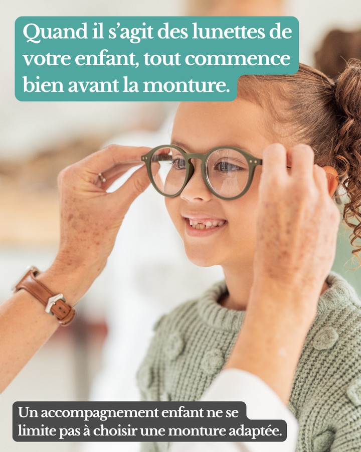 Tous les enfants ne vivent pas de la même manière un rendez-vous chez l’opticien.
Certains arrivent curieux.
D’autres sont inquiets.
D’autres encore ont besoin de temps, de douceur, de jeu, de repères, ou simplement de sentir qu’on les comprend.
Et c’est là qu’une vraie spécialisation peut faire une grande différence.
Un accompagnement enfant ne se limite pas à choisir une monture adaptée.
Il commence aussi par :
- la manière d’accueillir l’enfant
- la façon de lui parler
- la place qu’on lui donne
- la confiance que l’on construit avec lui
Chez LENTIS KidExpert, nous pensons qu’un enfant bien accueilli vivra toujours mieux ses lunettes.
Parce qu’avant d’accepter une monture, il faut souvent d’abord accepter le moment.
👉 Si ce sujet vous parle, nous avons créé plusieurs portes d’entrée pour améliorer le confort de votre enfant avec ses lunettes
📖 Notre guide Lentis
✨ Un RDV de réglage & ajustage KidExpert offert à tous (10min - sans achat)
👓 Et le rendez-vous Choix de lunettes KidExpert (1h)
➡️ Les liens sont en premier commentaire