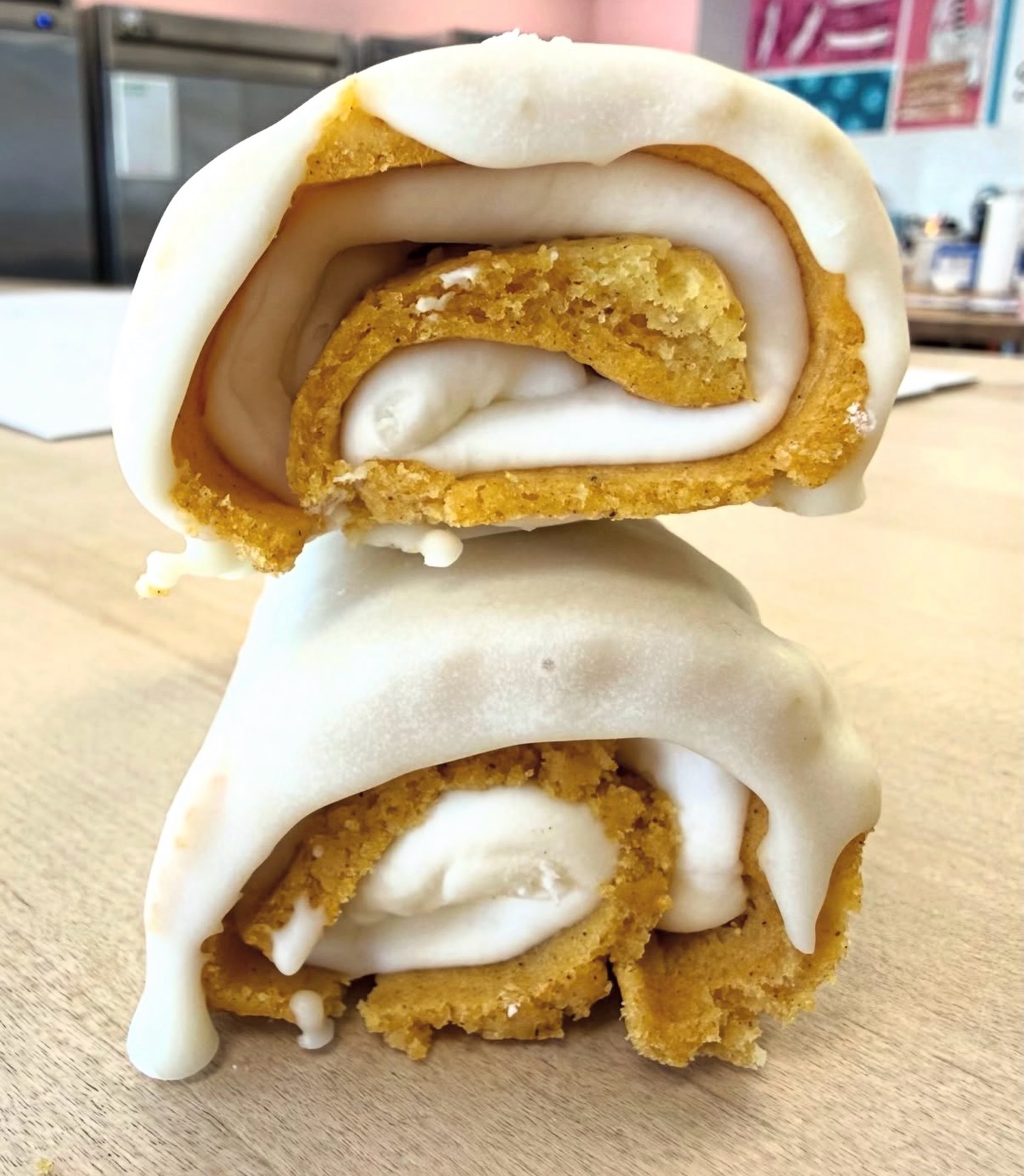 🎃🍂 NEW DESSERT DROP TODAY AT THE BAKERY!!! 🍂🎃
Introducing our PUMPKIN SPICE YULE LOGS!!! 😍🤤
Layers of our delicious GLUTEN FREE pumpkin spice cake filled with a creamy whipped cream cheese filling and then coated in a dreamy WHITE CHOCOLATE SHELL! 🤍🎃
It’s basically FALL wrapped up into one delicious dessert! 🍁✨
🔥 NOW AVAILABLE IN OUR SHOWCASE!! 🔥
And friends… this is just the beginning! 👀 We are rolling out FRESH NEW FALL ITEMS DAILY, so you’re going to want to keep checking back because you NEVER know what deliciousness is hitting the shelves next! 😍
🍂 Come see us TODAY and grab one before they’re gone! 🍂
Treats without the cheats! 💕