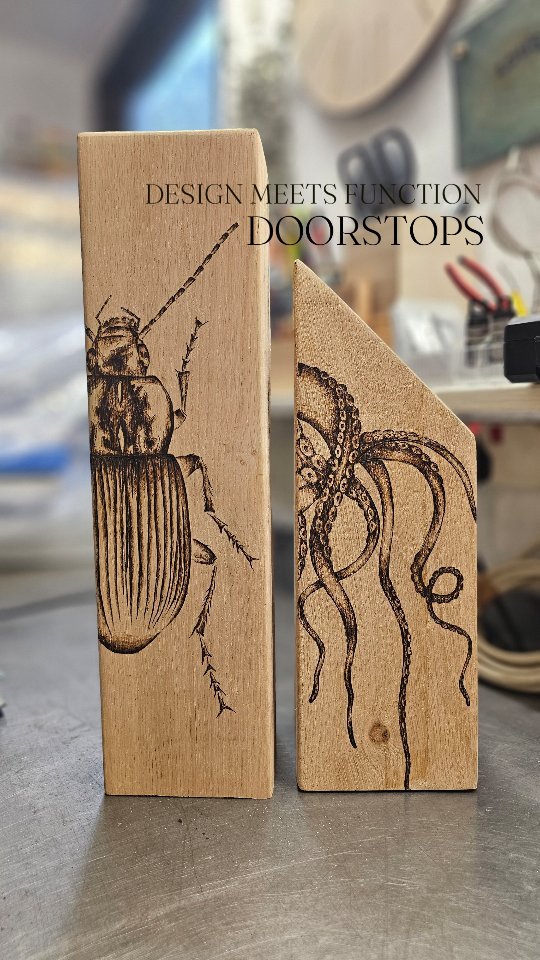 When Design Meets Function
🌱 Doorstops incoming. I have been busy restoring this quirky pieces of oak from blackened neglect to expose the wonderful grain complimented further by adding my pyrography designs. I may add a hint of colour plus the funky marine ring plate accessories.
🌱 One countryside, one coastal adding my beetle and octopus artwork.