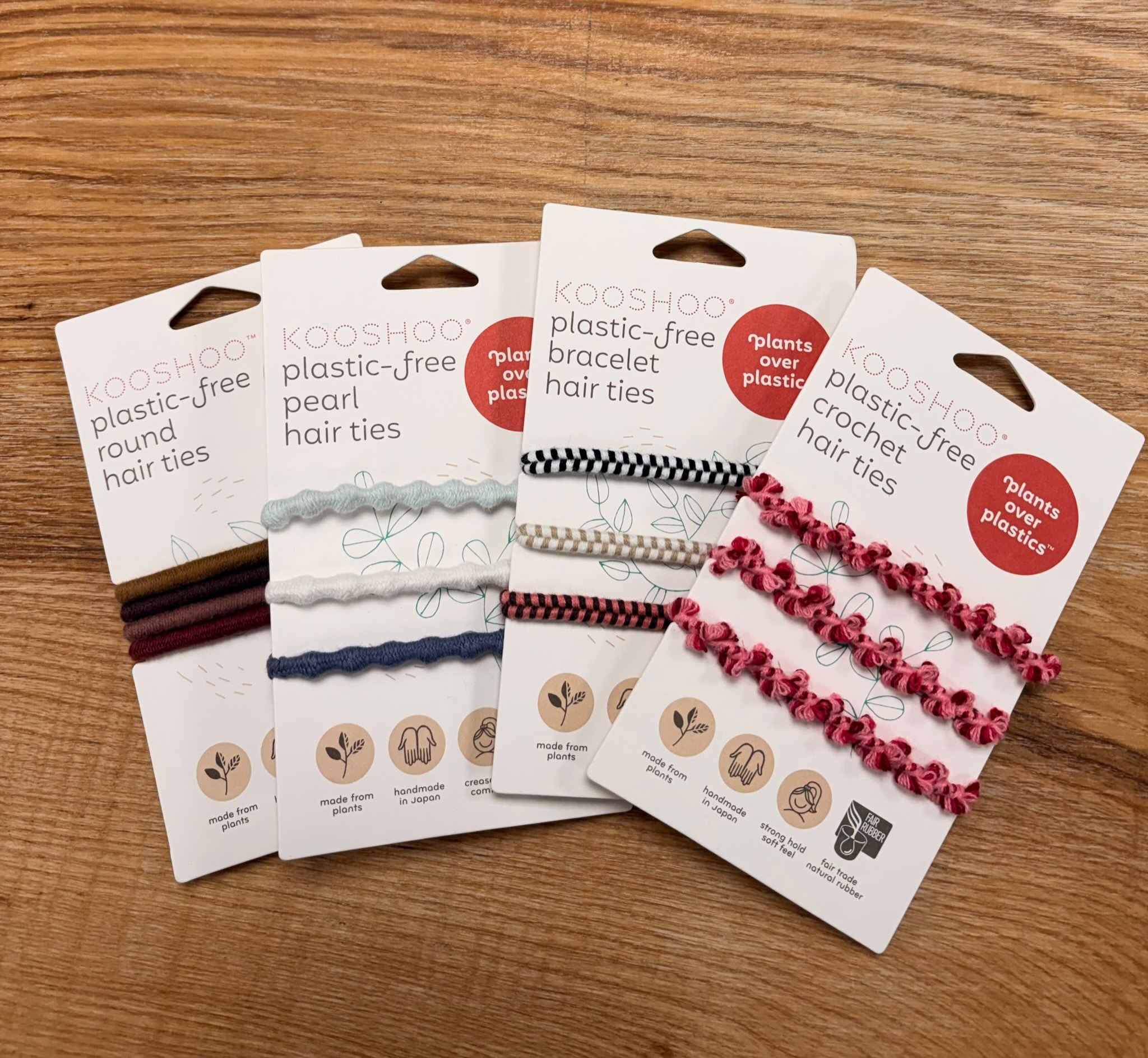 Anyone else run out of hair ties and it’s not even October half term 🙃?
😍Try these cute plastic free ones from @feelingkooshoo - perhaps you’ll feel better about losing them if they don’t stay in the ground for the next 500 years 😳🤸
🤔Or is that just an us thing…
#everyonesawinner #plasticfree #hairties #sustainablefashion #plasticfacts
