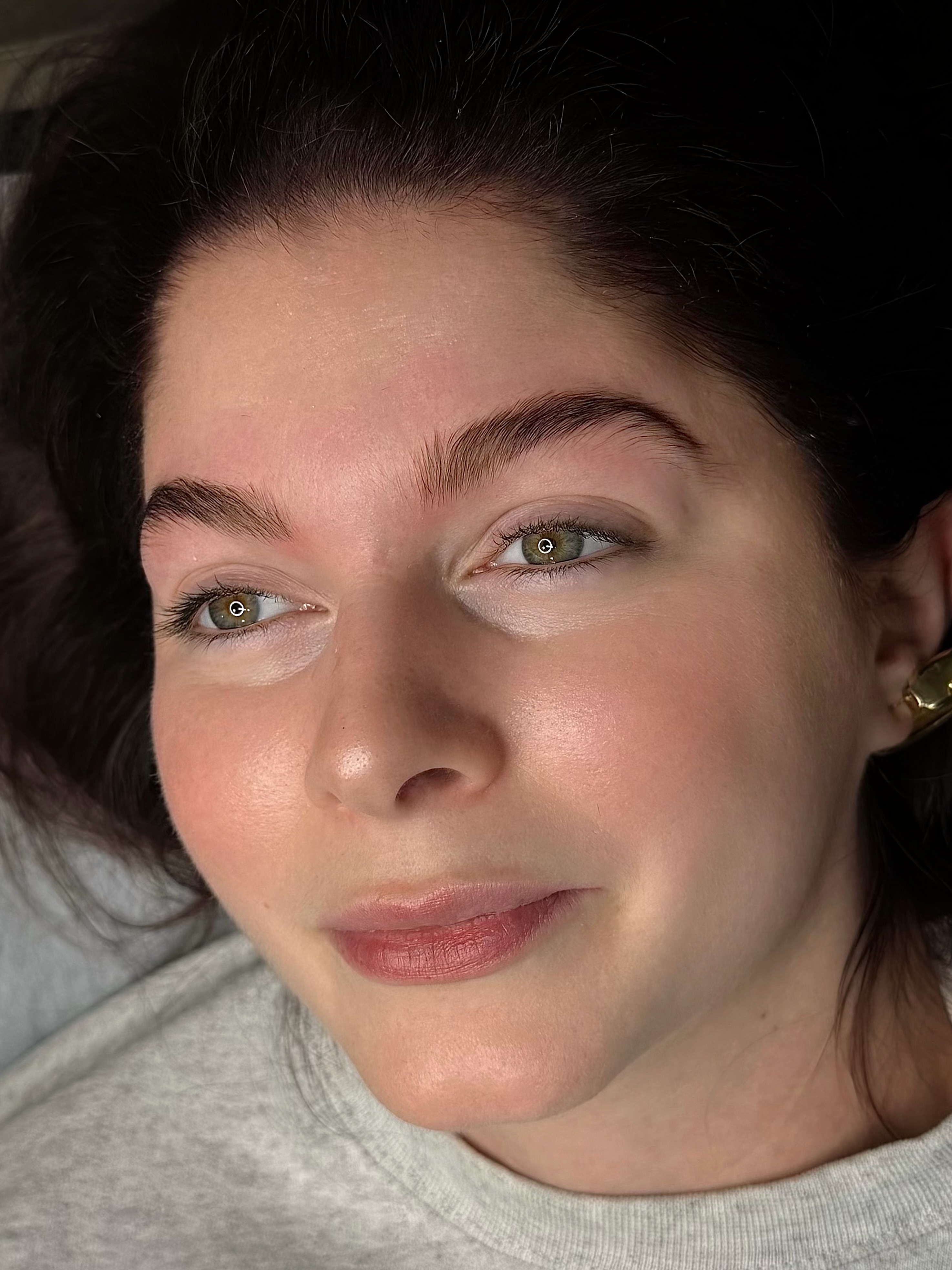 She’s sooo blessed with naturally beautiful brows, which made my job so much easier! 🖤