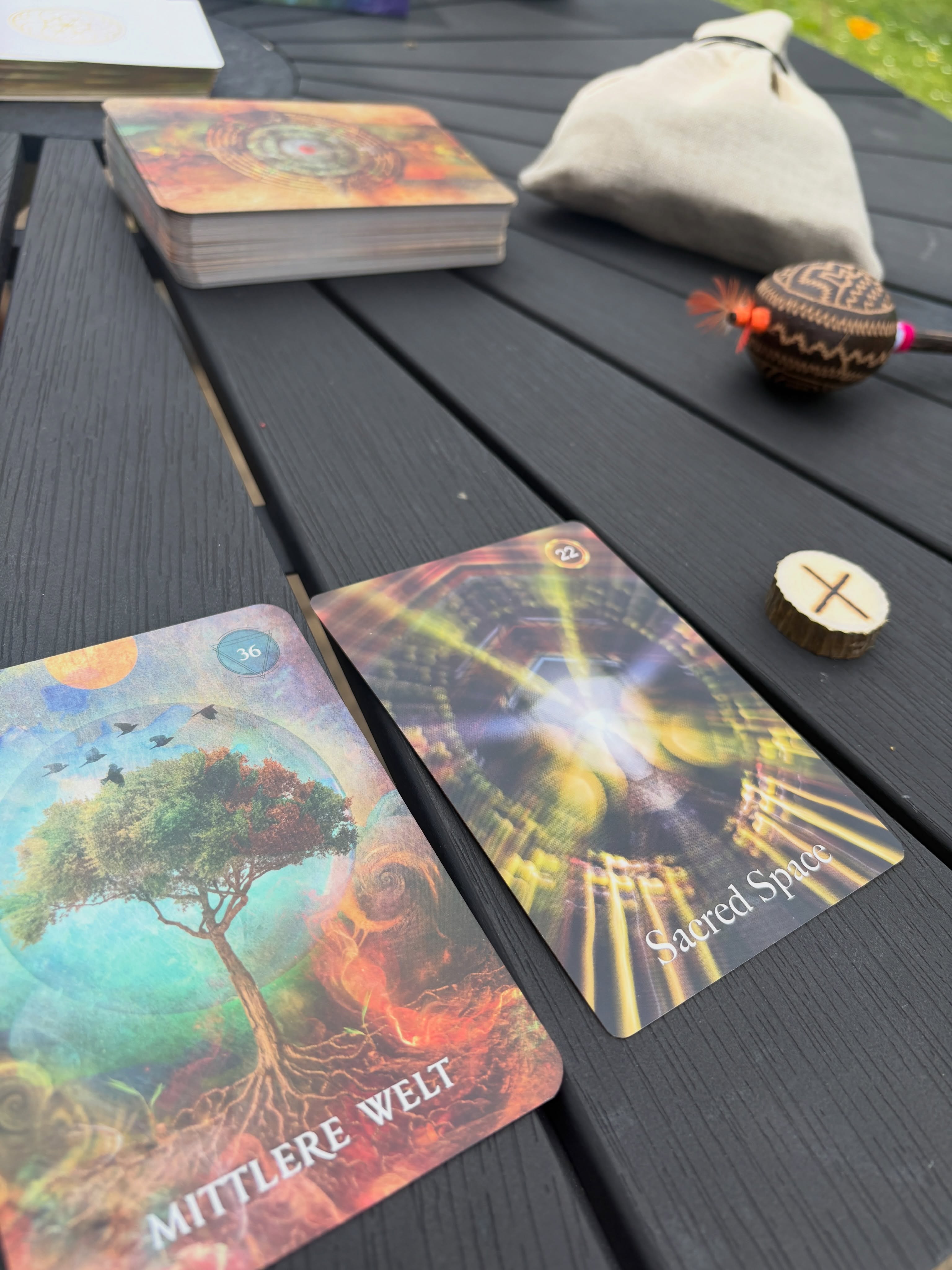 After many years walking the path of Andean Shamanism, this is a question I’m often asked: How do you know if a shaman is genuine? Is it a shaman or a showman?
For me, genuine shamanic practice begins with lineage, deep training, humility, and integrity.
This is not a path I believe can be completed through a one-month course or weekend workshop. In the tradition I have walked, training takes years of learning, practice, initiation, and guidance from experienced teachers. It can include working deeply with both Shamanic teachers and plant medicine teachers, to enter higher states with responsibility.
At the same time, I believe these ancient teachings have a place in our modern world.
This is part of my own path... bridging the wisdom of the ancient with modern life. I bring what I have learned through shamanic practice into my art, ceremonies, energy work, and the way I live and work today.
For me, walking an ancient path does not mean living in the past.
It means carrying the wisdom forward... and finding ways for it to serve our awakening world today. ❤️
✨ What ancient wisdom do you feel has a place in modern life?