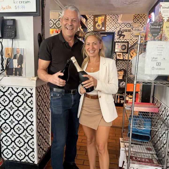 Meet and Great time!
You bring the questions. I’ll pour the mimosas!
Join me this Sunday at @nelsonsdinerfl for Mimosas & Conversation! 💬 Come say hi, catch up with neighbors, and Ask Alison what’s on your mind.
📅 Sunday, October 11
⏰ 10:30 AM
📍 Nelson’s Diner
438 S Cypress Road, Pompano Beach
I’m here for you, and I’d love to see you!
Bring a friend! 🍊🥂