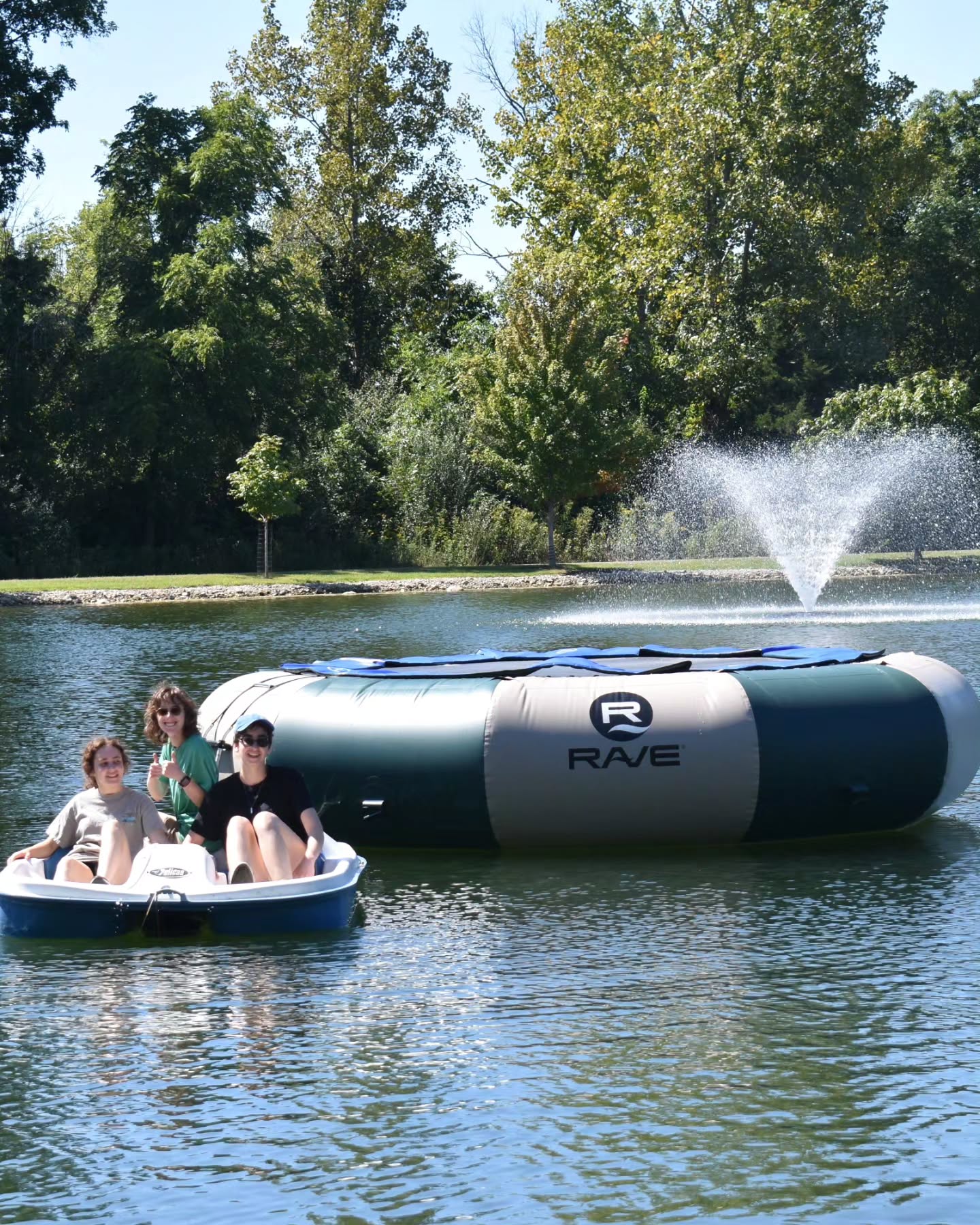 Looking to spend some time outdoors? Join us for our annual Hillel Camping Trip!
Enjoy a weekend under the stars, where you can swim, boat, hike, play sports and so much more!
Sign up at illinihillel.org/campingtrip