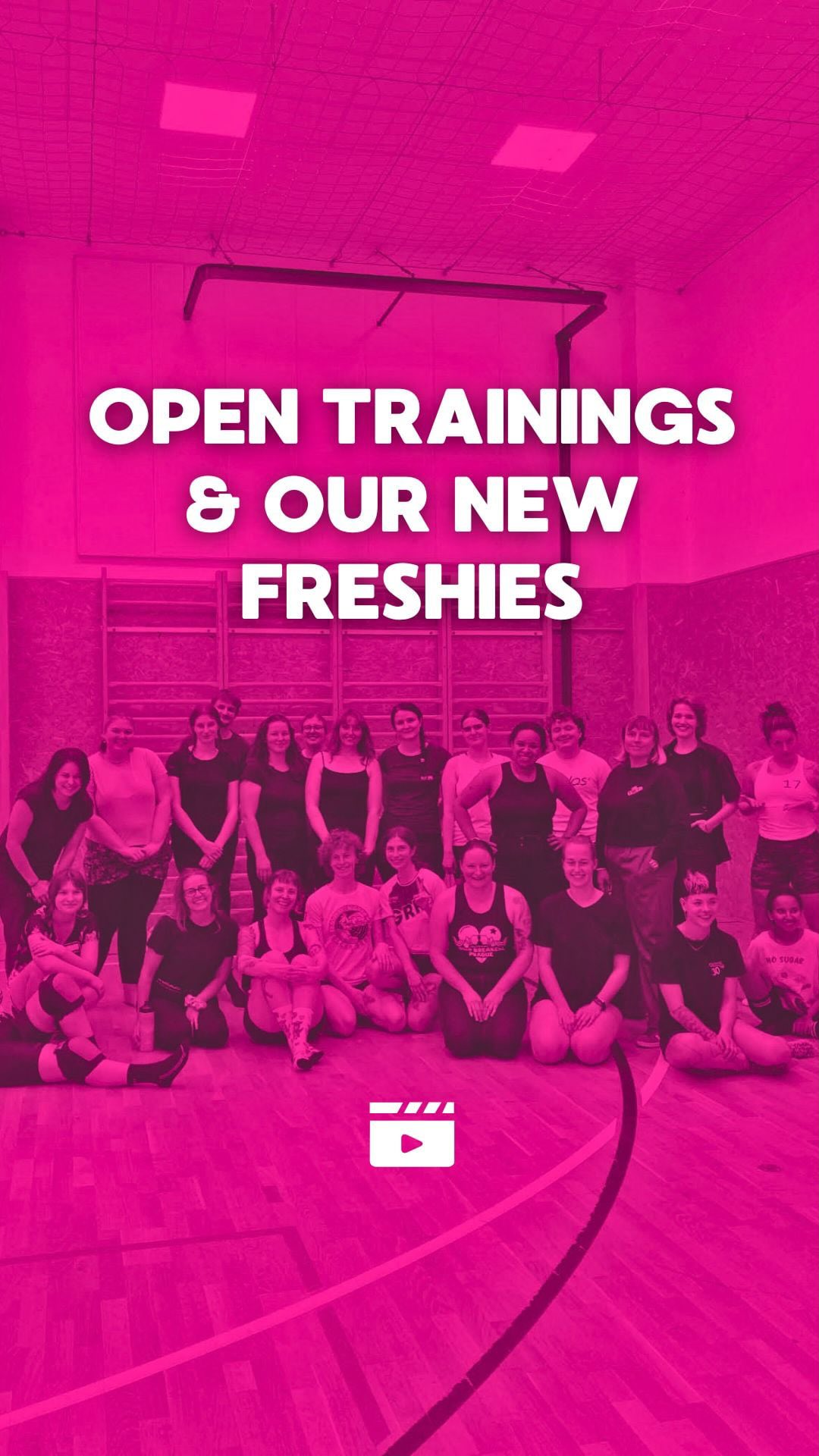 Look at them all! From those first shaky steps at Open Trainings to officially starting as our new Freshies. So happy to have you. 🩷💚
#rollerderby #hardbreakersprague #mewteammembers
