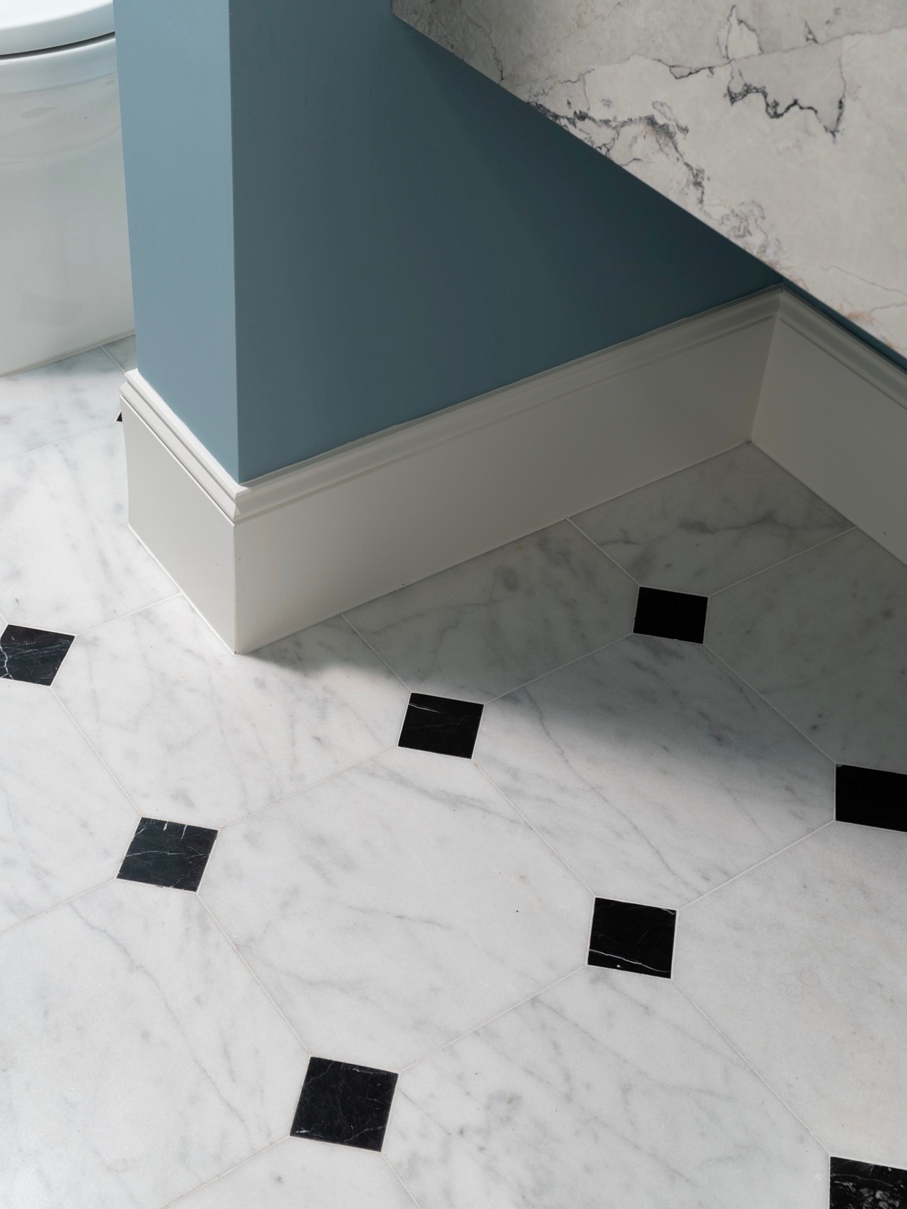 The classics never go out of style 🖤🤍
Tiles | Porcelain | Marble | Checkerboard | Colors | Mosaics | Pattern Play | Builder | Designer | Architecture | Houston | Austin | Dallas | Texas