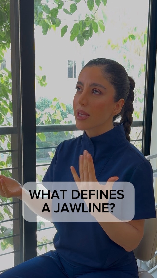 ❌A defined jawline isn’t always about adding more structure.
✅He already had a strong jawbone and very little fat. What was taking away the definition was the skin becoming looser around that structure.
🔺Adding volume could have made the jaw look stronger temporarily, but it wouldn’t have addressed what was actually causing the loss of definition — and it could have made his lower face unnecessarily bigger.
✅So instead of adding more, I focused on firming and tightening the skin around the structure he already had.
👉🏽This is the result almost two months later — a more defined jawline, without adding any filler.
💡Sometimes the structure is already there. You just need to understand what is hiding it.
.
.
.
#endoliftdubai #endolift #jawlinefiller #jawline