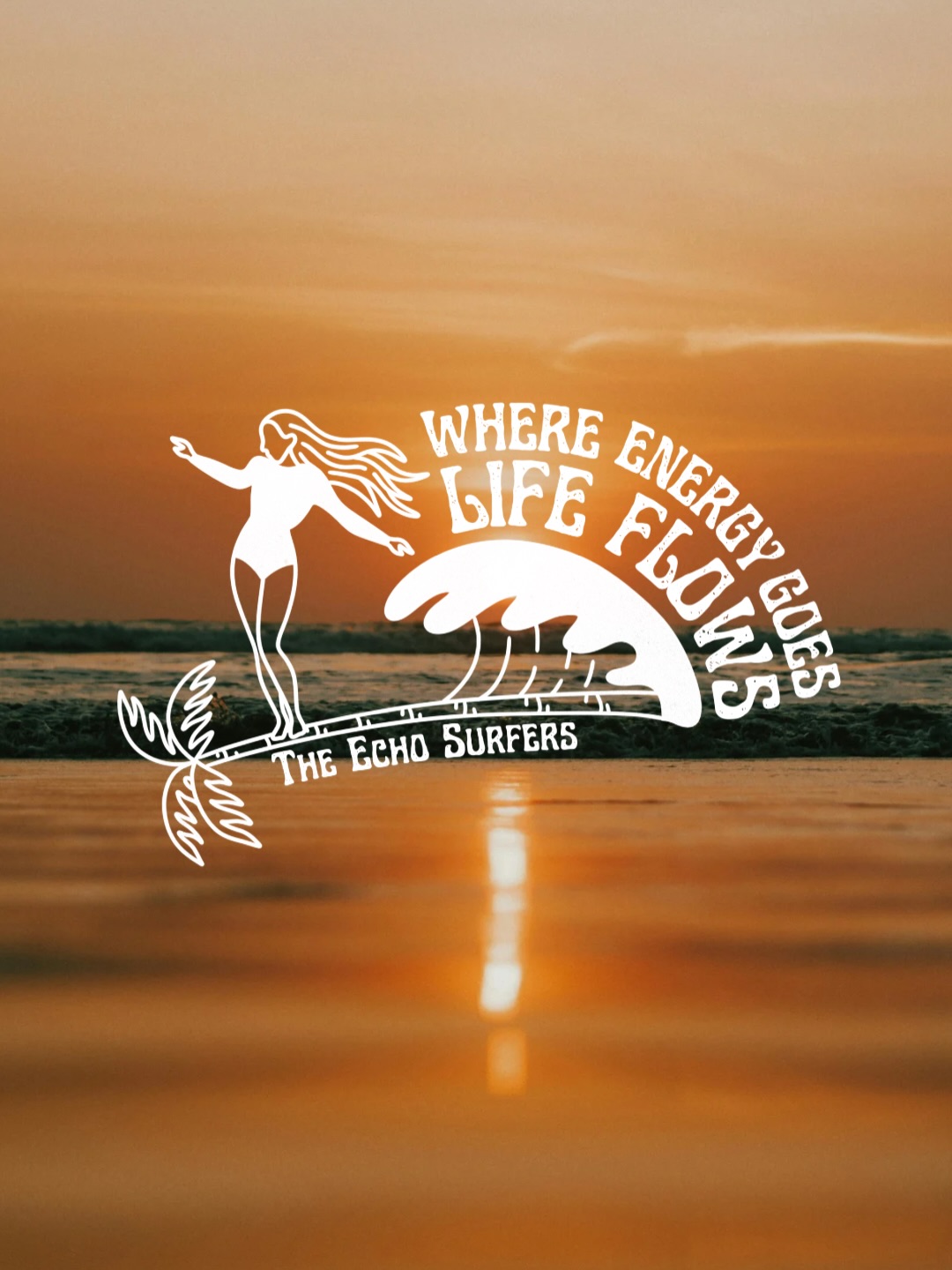 Created for @theechosurfers x @kailua.fontedatelha
If you’re ever in Portugal, check them out. As an island girl working with places that share the same vibe is always fun. The surf school is right on the beach with a beautiful atmosphere, amazing food, and such kind people.
and the best part, you can grab some merch made by me 🤍