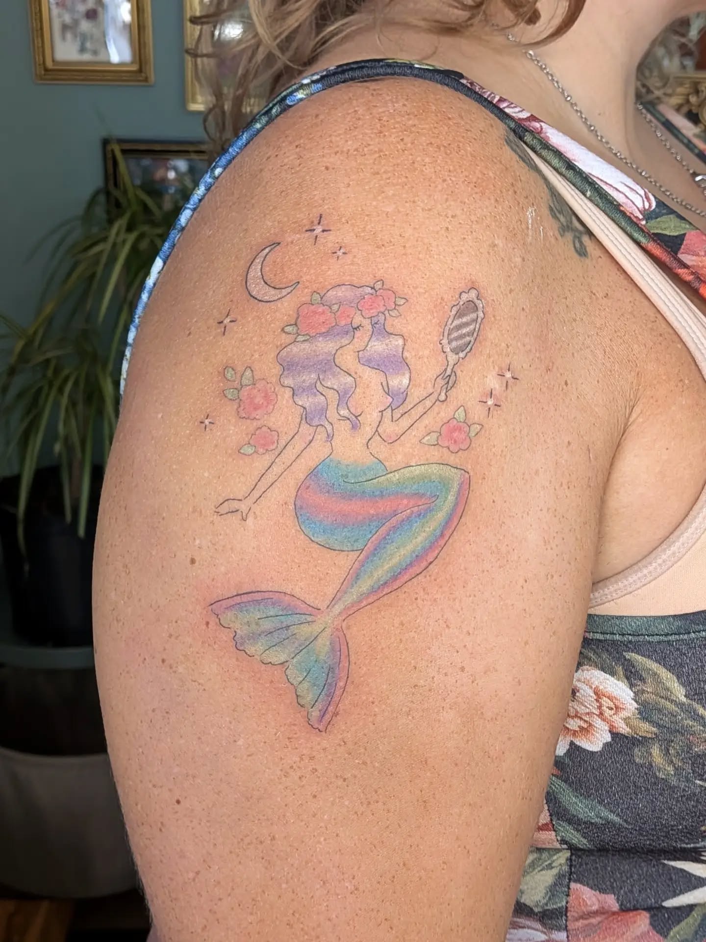 My Opaline Cove mermaid for real-life mermaid Nikki, who came up from the shore to my guest spot @foxhollowtattoo 🌊 I've tattooed almost every design from these pages and I still love doing them so much!!! The colors 🤌🌸
When I first started tattooing, all I wanted was to get good enough to make tattoos of the pretty ladies and mermaids and fairies I paint. So every time I get to do that, I feel so so so so so lucky. 😊😊😊
Currently booking NYC through the end of the year ~ check out my "available" highlight for pre-drawn designs, or request a custom tattoo 🩷 fill out my form to get started