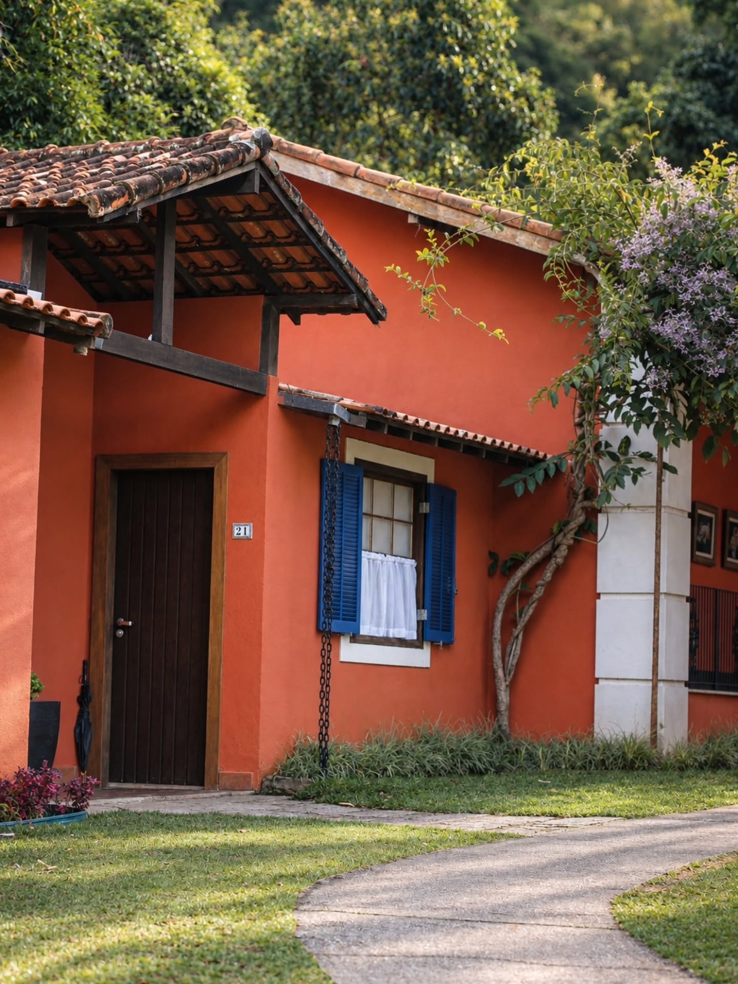 O aconchego de algumas das nossas Suítes Superiores, na Alameda. ✨
Cada suíte da Saison é única, com sua própria decoração, detalhes e jeito especial de acolher.
E você, qual acomodação combina mais com você? Conte pra gente nos comentários.