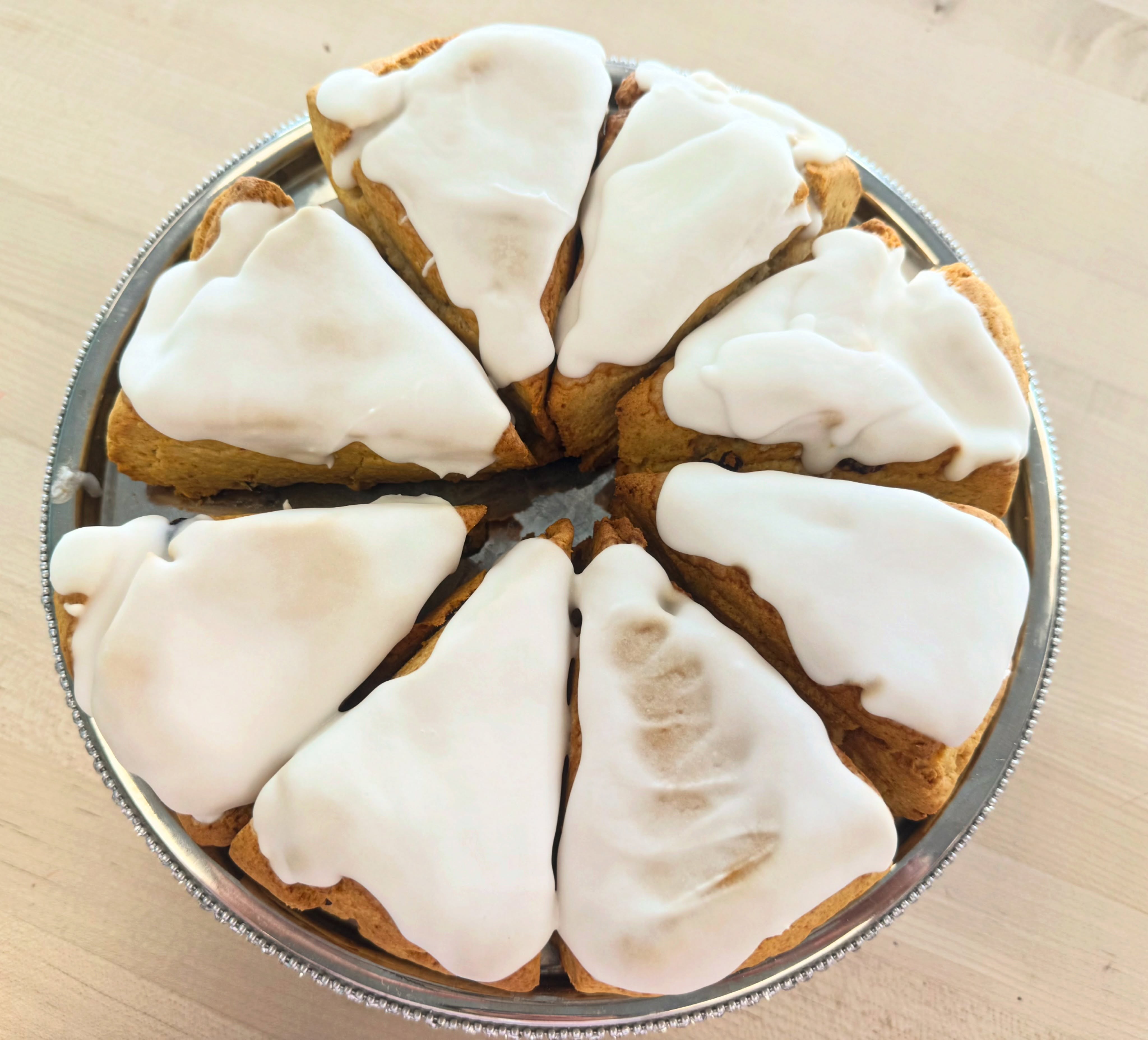 🍊☕️ WHERE ARE MY SCONE LOVERS AT?! ☕️🍊
Our NEWEST FLAVOR has officially hit the display case today!!! 🙌🏼
Introducing our ORANGE 🍊 CRANBERRY SCONES!!! ❤️
These delicious scones are VEGAN + NUT FREE and packed with the perfect combination of bright orange and sweet-tart cranberry flavors. 🍊✨
Finished with a light vanilla bean glaze, they are the PERFECT treat to enjoy alongside your favorite cup of coffee or a hot cup of tea! ☕️🤤
✨ NOW AVAILABLE in our showcase! ✨
Come grab one and let us know what you think! 🍊❤️
📍 4336 Washington Rd, Suite B, Evans, GA
⏰ Mon–Fri 9 AM–6 PM | Sat 9 AM–2 PM
💚 Treats without the cheats!