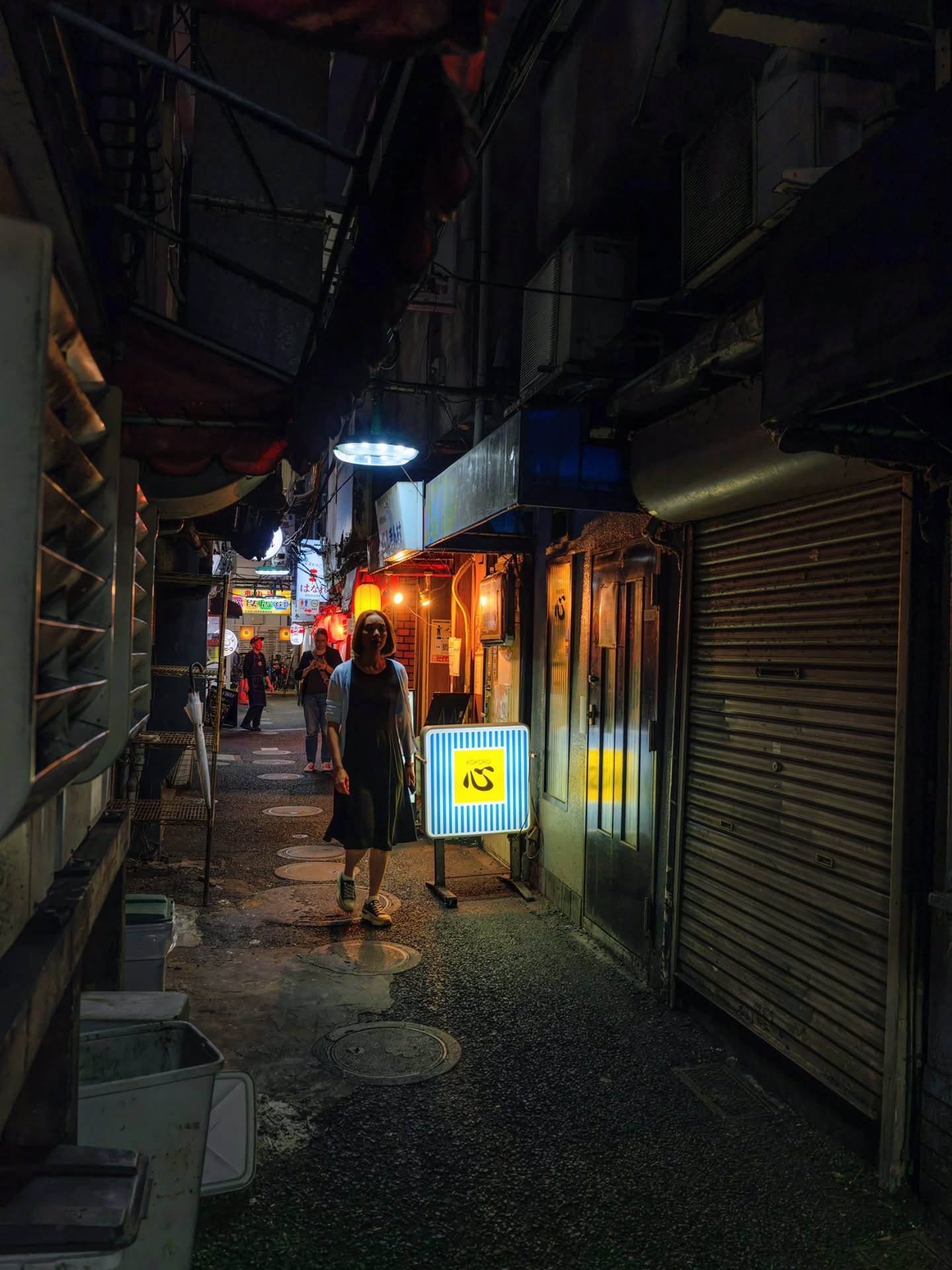 TOKYO NIGHT STREET
#streetphotography
#streetphotographer
#fujifilmgfx
#gfx
#gfx100rf