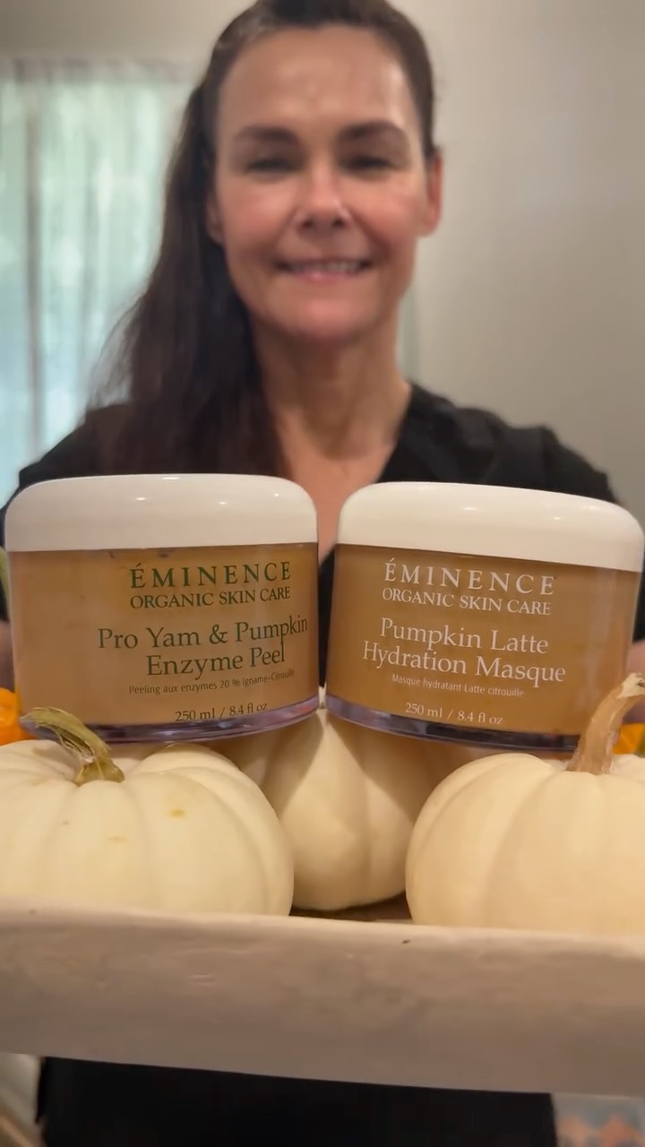 Because pumpkin season should include a little something for your skin too. 🎃
Our Express Pumpkin Dermaplane combines dermaplaning with a pumpkin enzyme treatment to leave your skin feeling soft, smooth and glowing.
Come get cozy, let us take care of your skin, and leave with your favorite fall glow.
Our season Express Pumpkin Dermaplane is live on our website now!