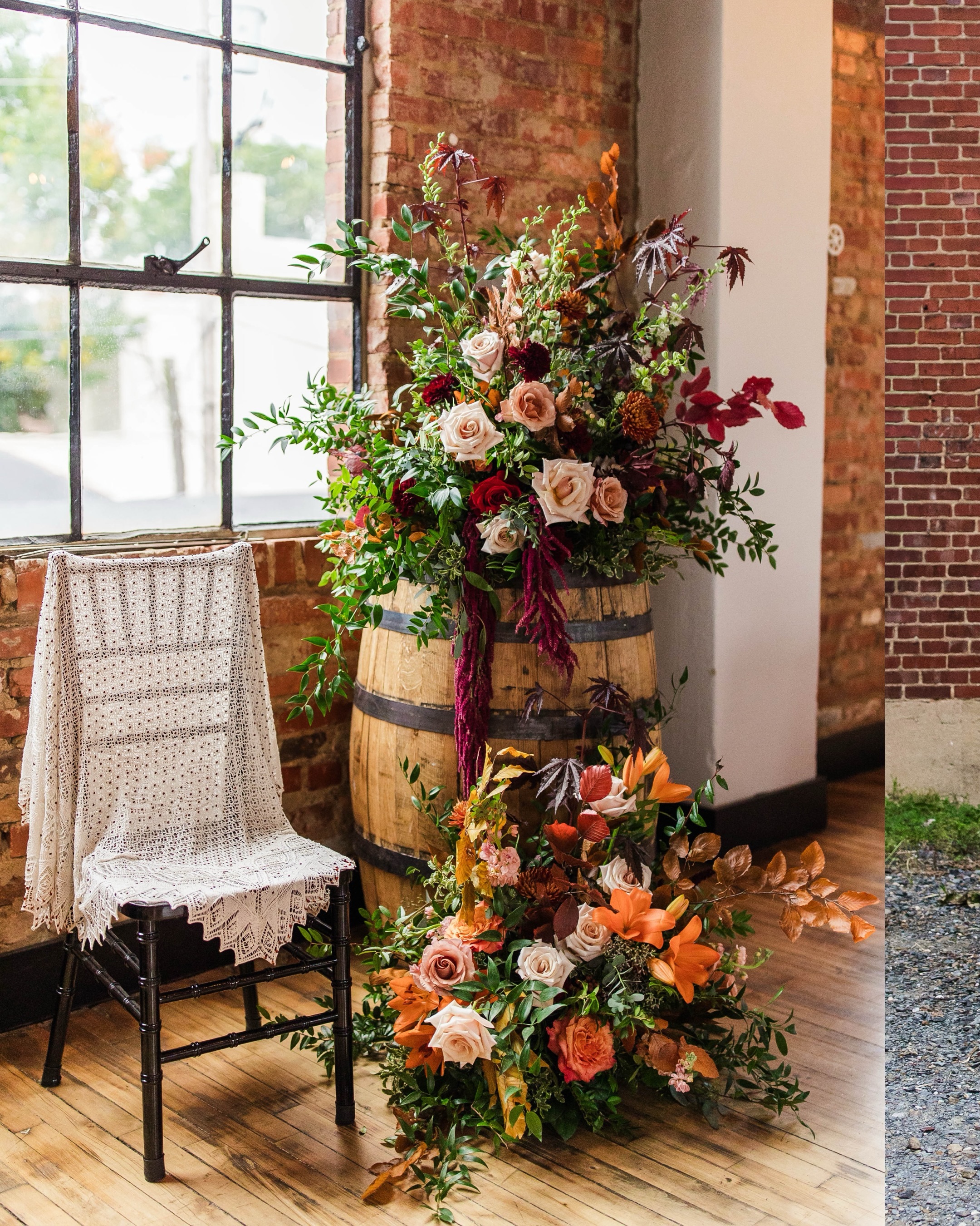 Ashley and Kyle’s STUNNING @tenthwardco Vow Renewal!
