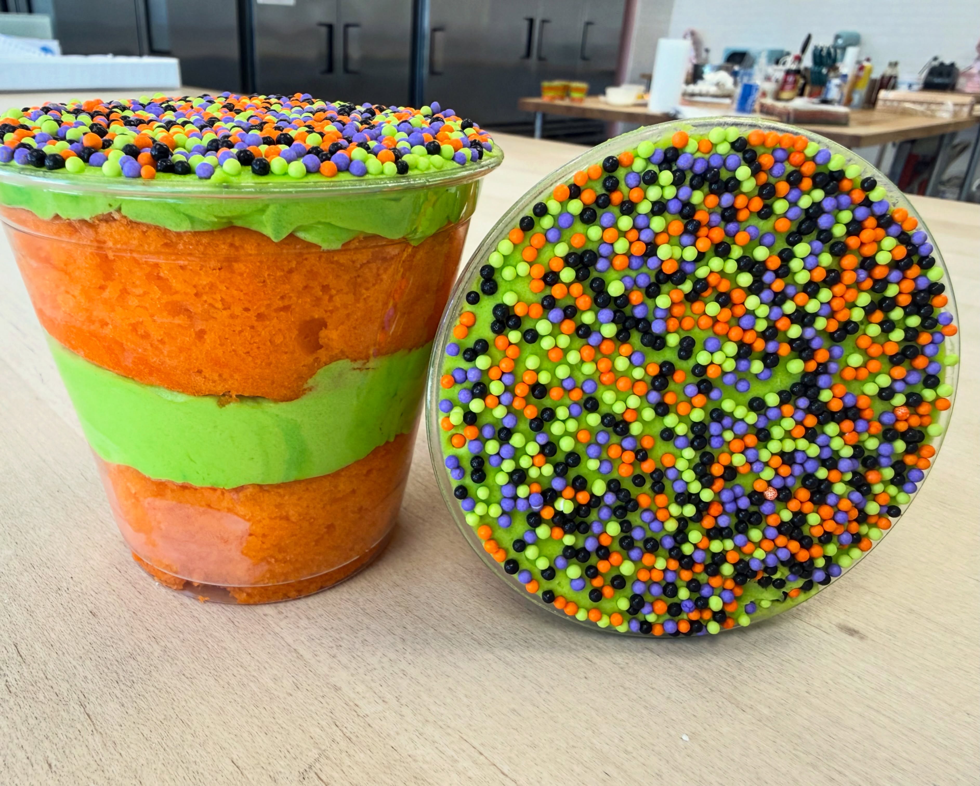 🍰✨ NEW FLAVOR OF DOT CAKES TODAY!!! ✨🍰
Our VANILLA GLUTEN-FREE DOT CAKES are officially BACK IN STOCK!!! 🤍🙌🏼
So tell us… which flavor do you like best — CHOCOLATE 🍫 or VANILLA 🤍?!
Well, here at Sinless Sweets, YOU DON’T HAVE TO CHOOSE!!! 😍 We have BOTH!!!
These little treats are always a favorite, so if you’ve been waiting for the vanilla ones to make their return, TODAY IS YOUR DAY! 🎉
⚠️ LIMITED QUANTITIES AVAILABLE, so don’t wait! Come grab yours before they’re gone! 🏃🏼♀️💨
📍 4336 Washington Rd, Suite B, Evans, GA
⏰ Monday–Friday 9 AM–6 PM | Saturday 9 AM–2 PM
💚 Treats without the cheats!