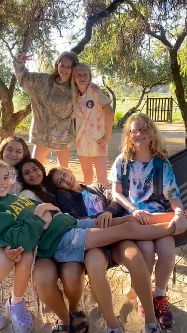 Have a good day today and don’t forget to sign up to Camp! Registration links in our bio.
#campmakemake #summercampchile #campingchile #campamentodeveranochile