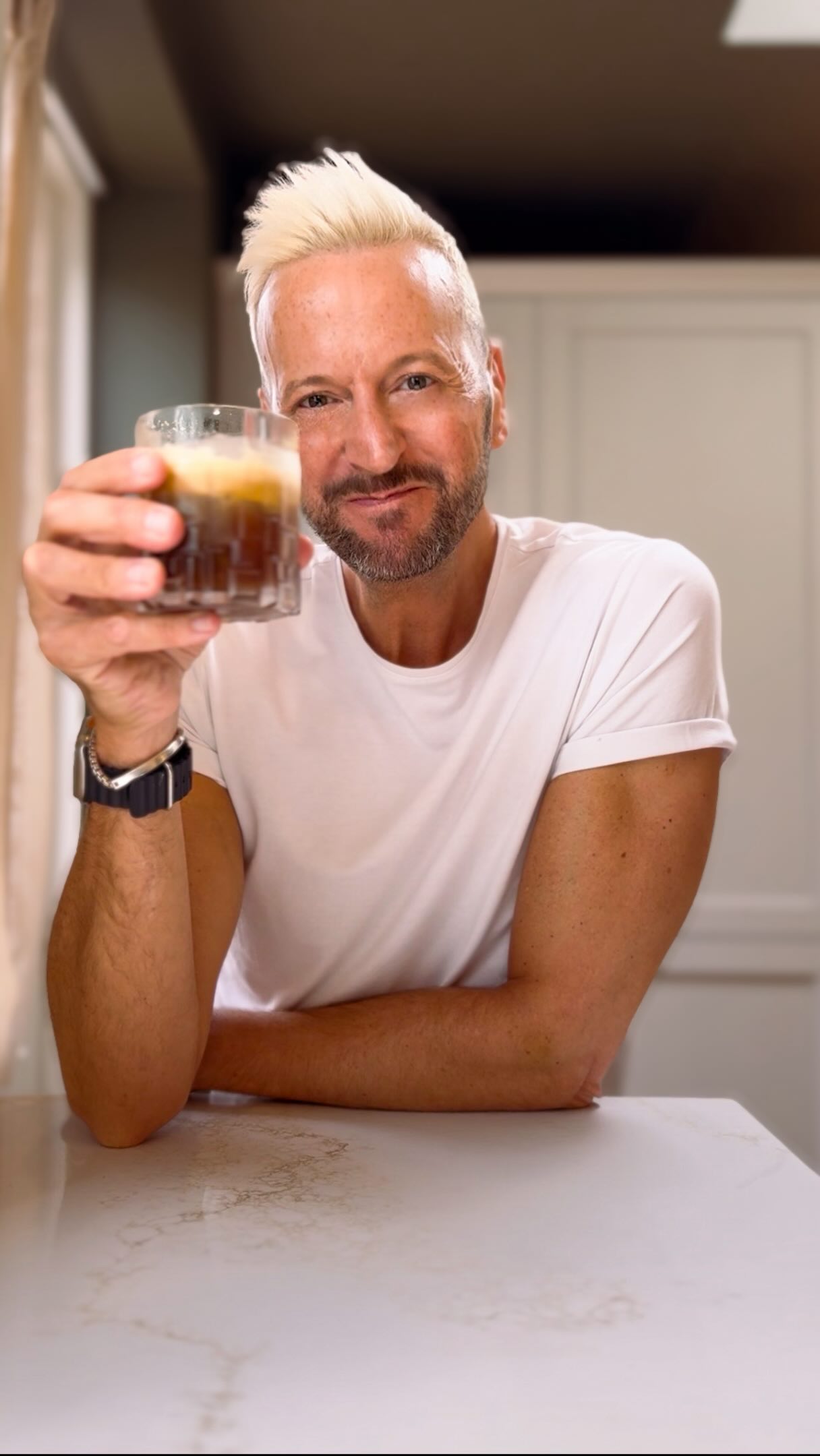 Maple Butter Espresso Martini…perfect Friday after work cocktail!
1 x Double espresso
Tbs Maple butter (we got ours from M&S)
100ml gin (you can use any sport you like)
50 ml coffee liqueur
That’s it, shake well with Ice and pour in to the vessel of your choice!!
Enjoy the cocktail!