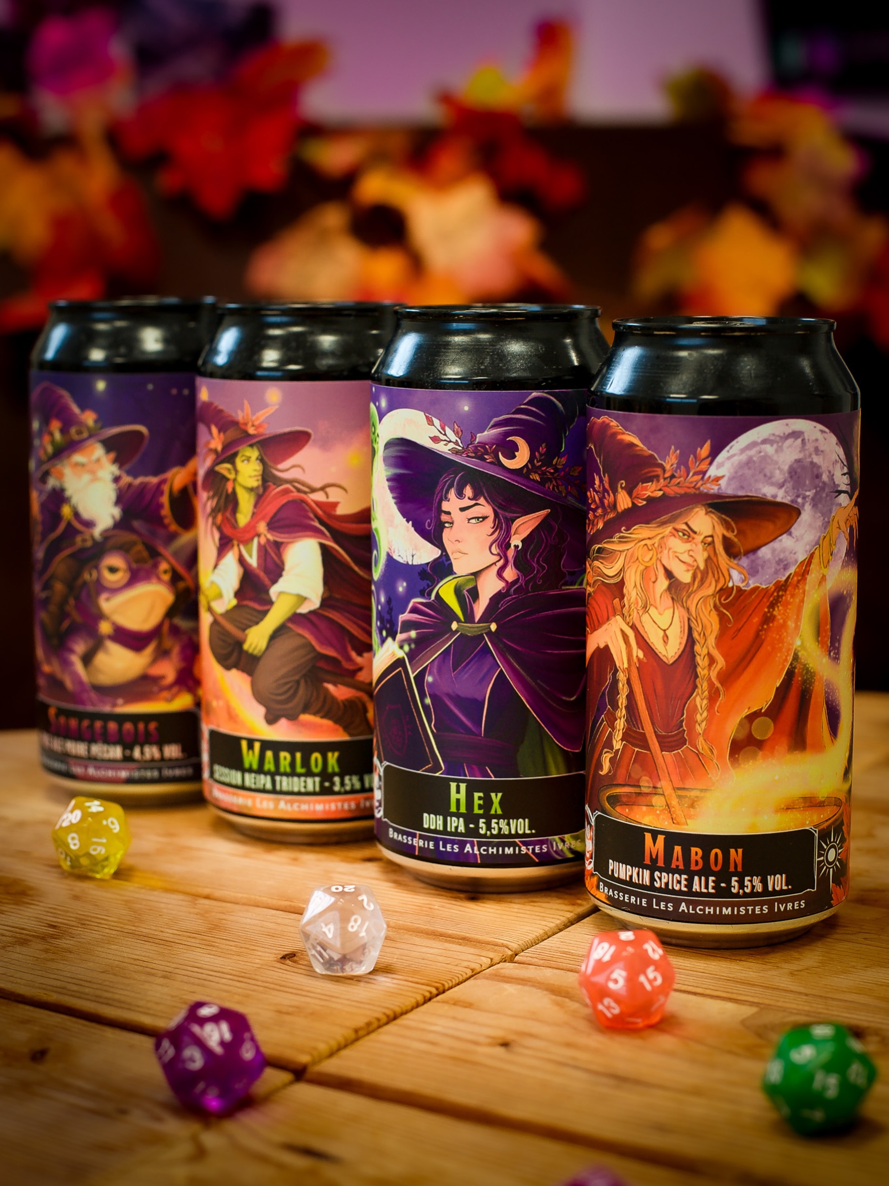 🎃 Le Coven va bientôt disparaitre 🌙 L’automne s’installe, et nos potions de la série « Coven » se font plus rares…
🎃 Mabon - Pumpkin Spice Pale Ale · 5,5%
👻 Hex - DDH IPA · 5,5%
🧹 Warlok - Session NEIPA · 3,5%
🐸 Songebois - Pale Ale Poire & Pécan · 4,5% (plus que 8 can).
Des bières craft inspirées par l’automne, la magie et nos univers de JDR. Si vous vouliez les goûter, c’est maintenant. Après ça… il sera trop tard 👀
.
#craftbeer #autumnvibes #witchyart #dndcommunity #fantasybeer