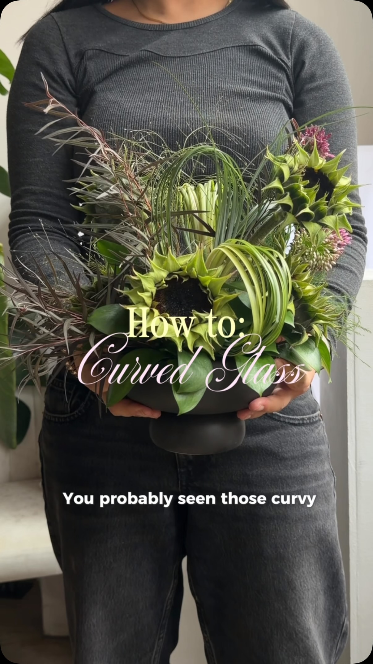 Curved grass flower arrangement tutorial 🌿 The easiest way to make your bouquet look like a florist did it.
Loop it, pinch it, tuck it in. That’s the whole trick. Takes about 2 minutes and makes any vase look styled.
Save this for your next DIY flower arrangement 💐
Which flowers would you pair with this? Tell me below 👇
flowerarrangement diyflowers curvedgrass floraldesign #flowertutorial homedecor florist bouquetideas flowersofinstagram flowerhack vasearrangement floraldiy