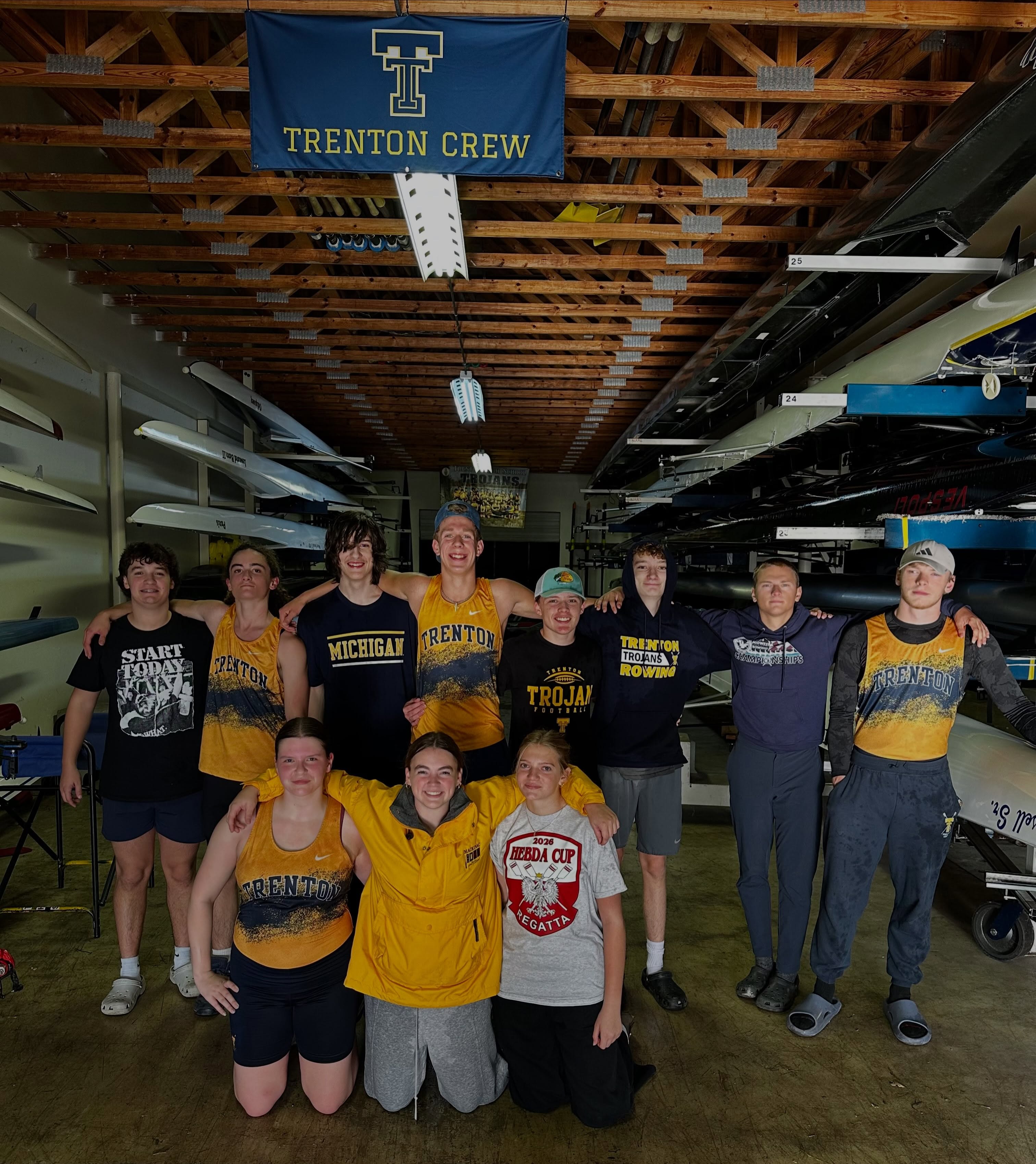 Head race against Grosse Ile to end our Fall rowing season! 🚣♂️ Great job to everyone who came out to compete, and thank you to everyone who came down and supported the crews!
#trentoncrew #rowing