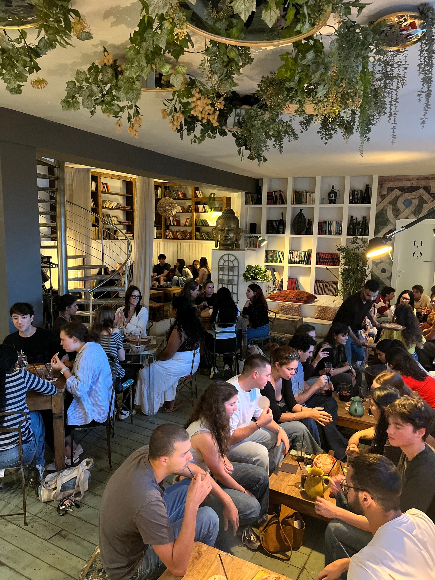 What’s learning Italian really about?
ㅤ
Learning a new language opens up your world. 🌍 Your horizons expand, your community grows, and so do your connections!
ㅤ
But learning a language isn’t just about studying. It’s about getting out there, meeting people, sharing experiences, and putting your knowledge into practice!
ㅤ
That’s why we’ve included Tandem Nights in our Italian course! 🗣️✨
ㅤ
A chance to connect, have fun, exchange knowledge, and turn language learning into real-life experiences.
ㅤ
Learn more about studying abroad at Umbra Institute: umbra.org
#perugia #umbrainstitute #studyabroad #learningitalian