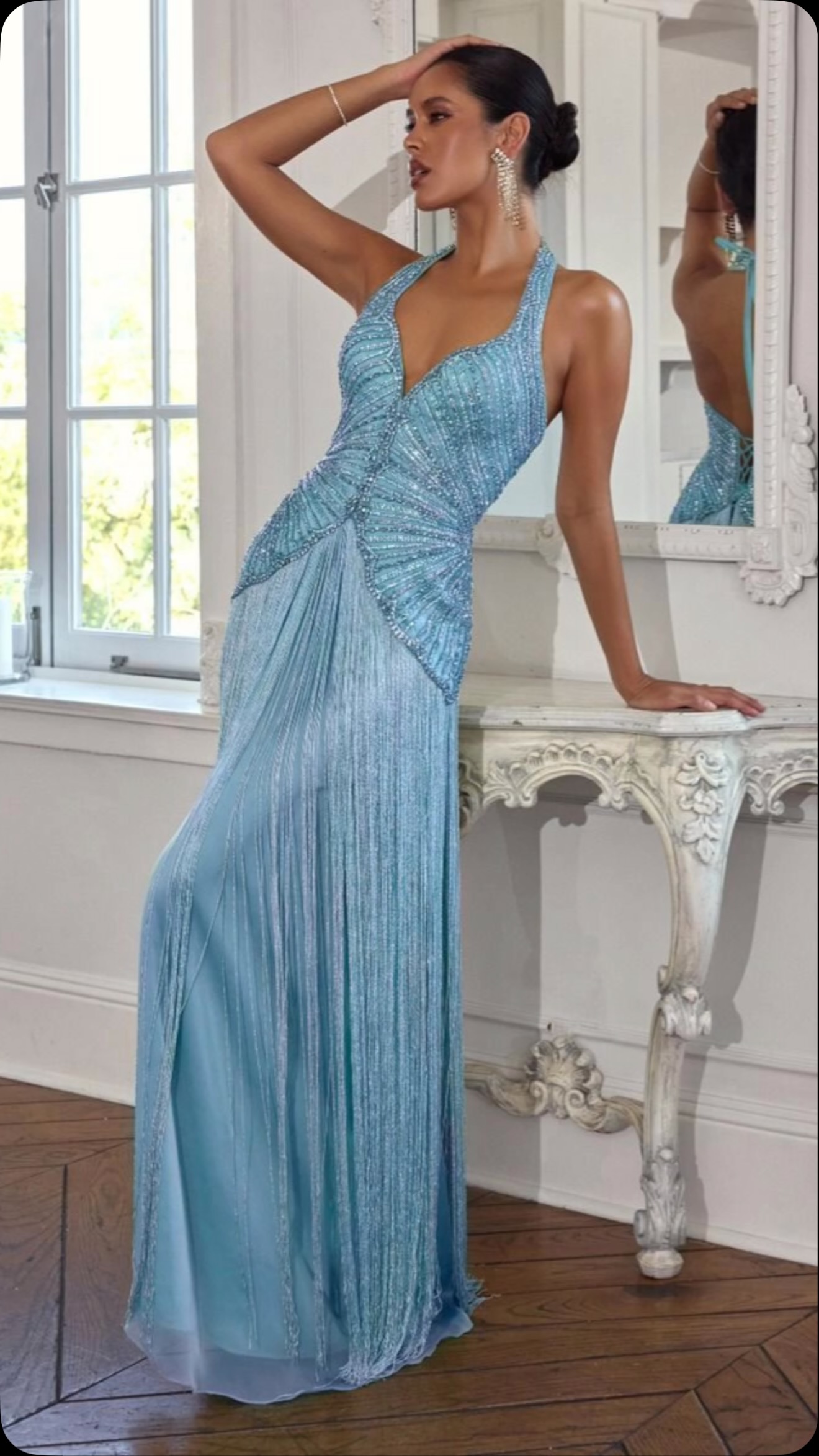 Fringe benefits, but make them couture. 🩵✨
Drenched in icy blue, shimmering embellishments, and cascading fringe that dances with every step. A statement of elegance, movement, and undeniable glamour.
Because this wedding season in Dubai, blending in was never the plan. 💎
Discover your next show-stopping look at CONTESSA Dubai.
#contessadubai #dubaiwedding #FringeDress #iceicebaby #bluedress