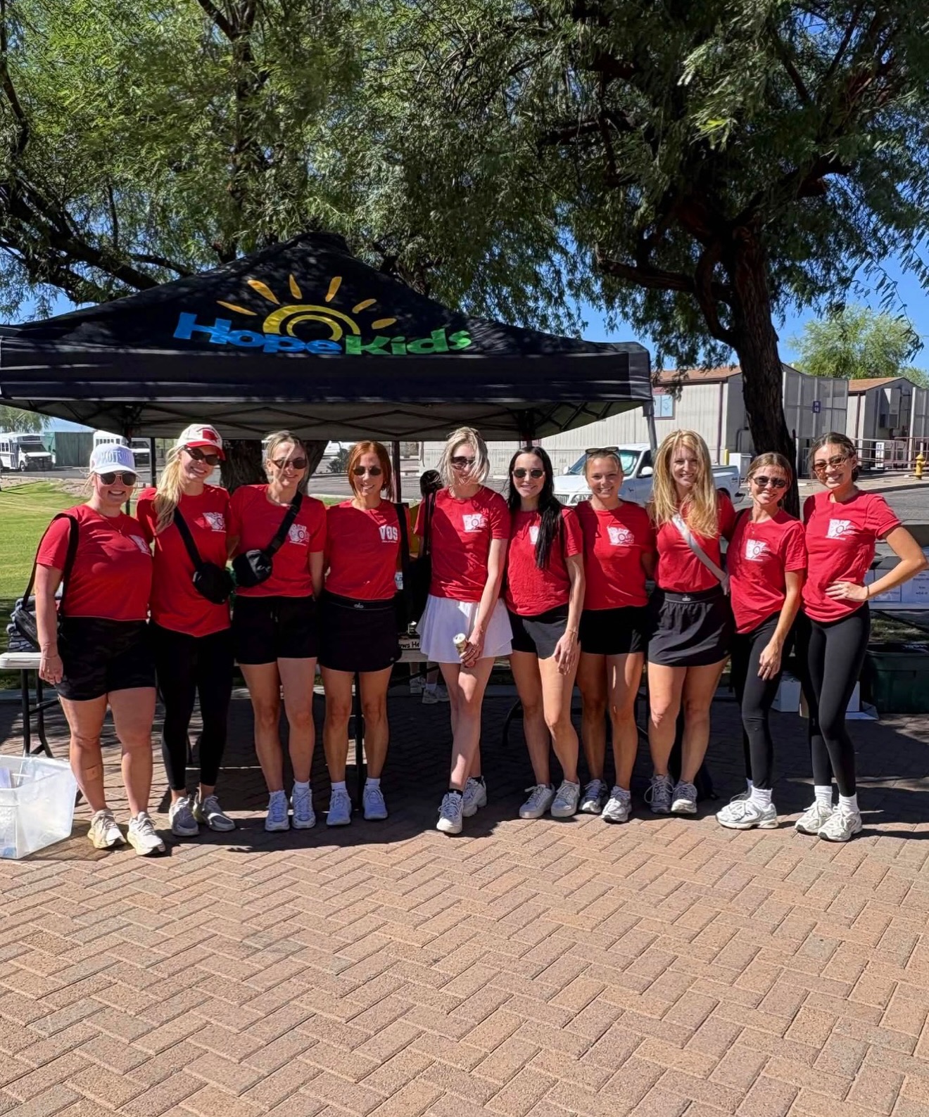 This weekend, we helped out at HopeWalk Arizona with @hopekidsinc !!
Families, volunteers, sponsors, and supporters gathered to walk, celebrate, and raise funds for children facing life-threatening medical conditions. This year’s theme was “Hope Grows Here” and highlighted the impact hope can have on life’s most difficult challenges! When community comes together, hope grows and thrives 🌱
#arizona #walk #charity
