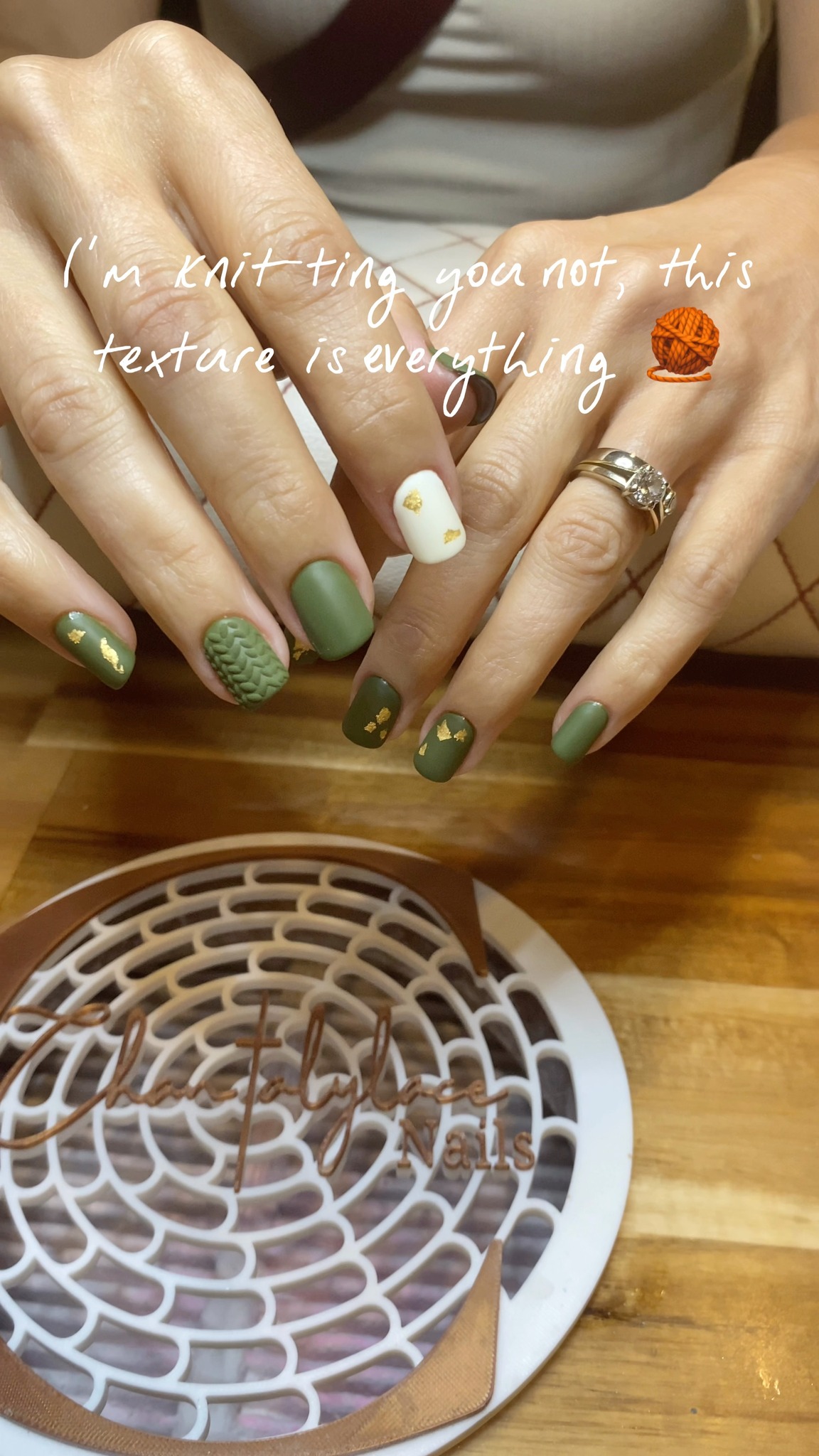 I’m not saying I have favorites… but this olive and gold moment knows exactly what it did. 🌿✨
Honestly, I’m obsessed with how effortlessly pretty these are. A milky matte finish with delicate 3D details because I’m knit-ting you not, these details were mandatory. 🧶😂
📍 2631 206 St. NW, Edmonton, AB, Canada T6M1P2
Edmonton nail artist specializing in luxury gel nails, sculpted gel nails, custom nail art, detailed nail designs, French manicures, and beautiful, long-lasting nail enhancements. Professional, quality-focused products and personalized nail services created with attention to detail, structure, and lasting wear.
#EdmontonNails #EdmontonNailArtist #yegnails #LuxuryNails #FallNails #NailArt #MatteNails #SweaterNails